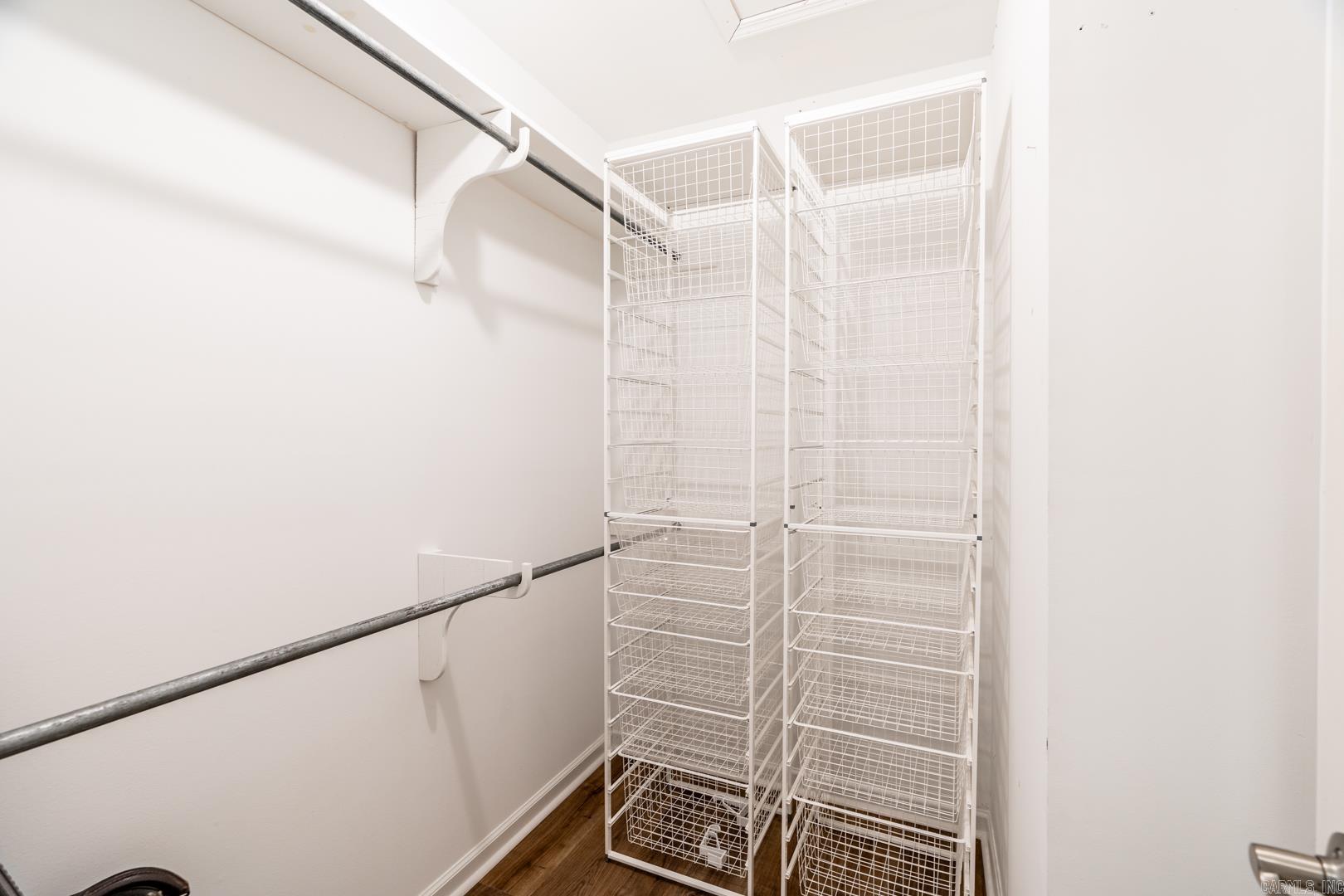 LUDINGTON HGTS - Residential