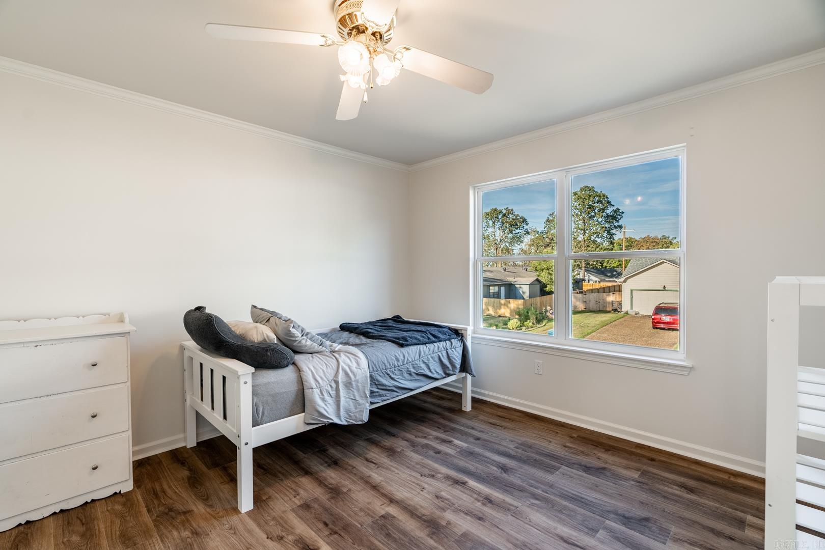 LUDINGTON HGTS - Residential