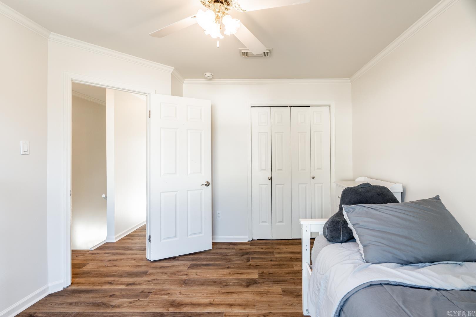 LUDINGTON HGTS - Residential