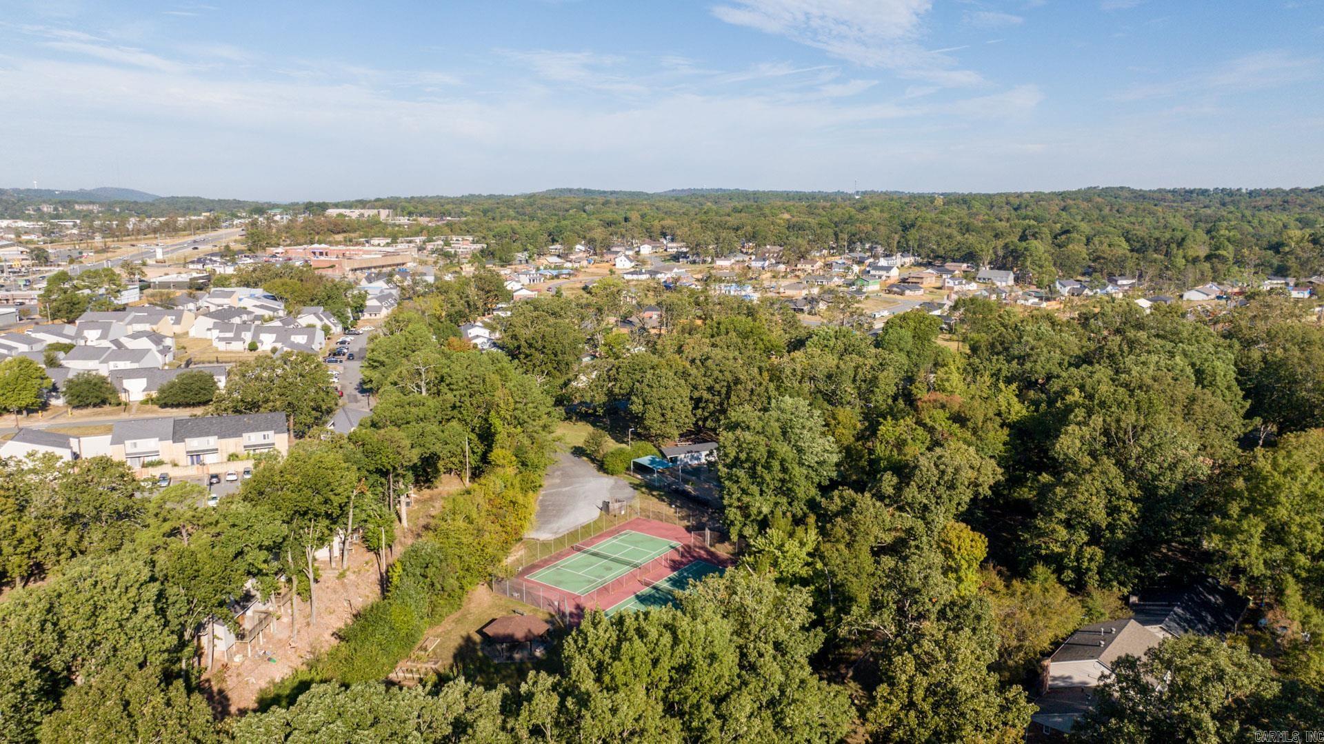 LUDINGTON HGTS - Residential