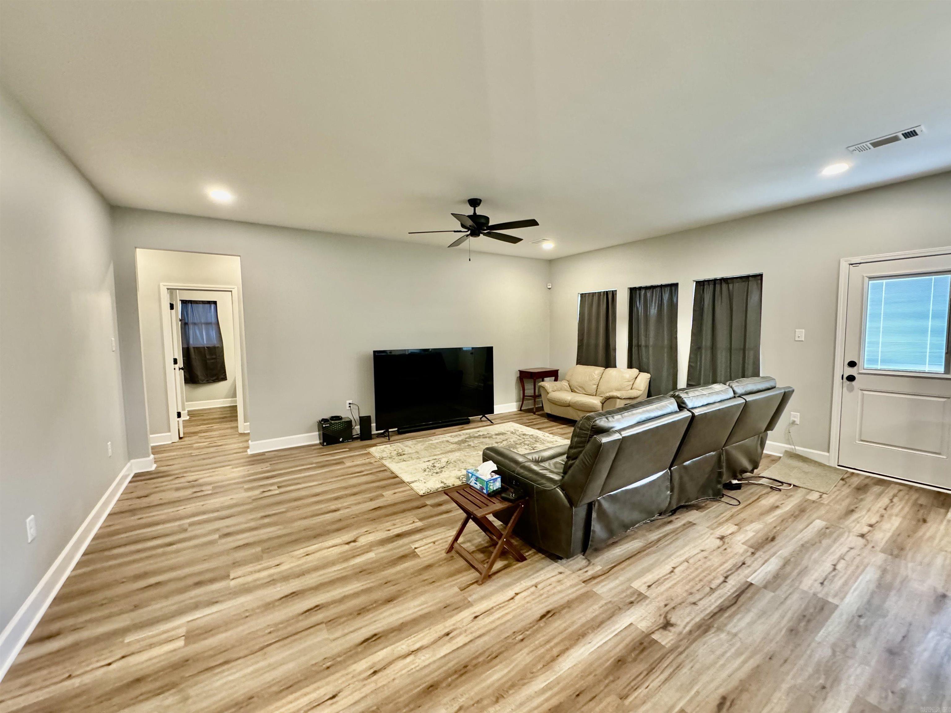 Bullet Davis Estates - Residential