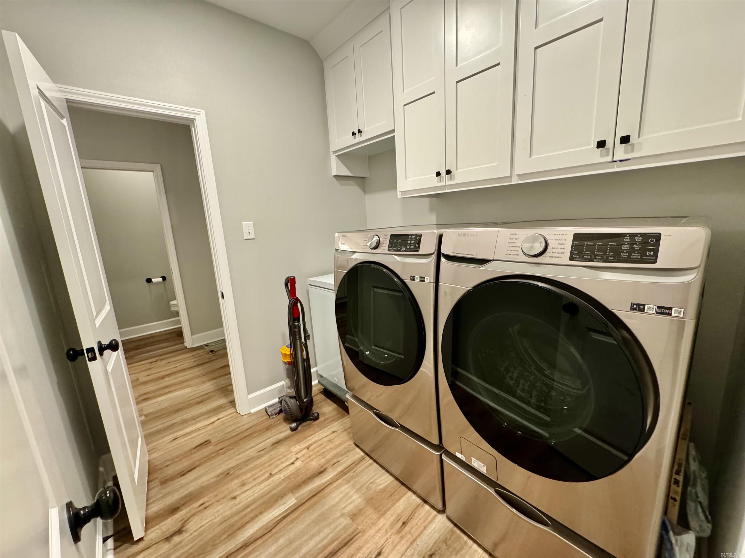 Bullet Davis Estates - Residential