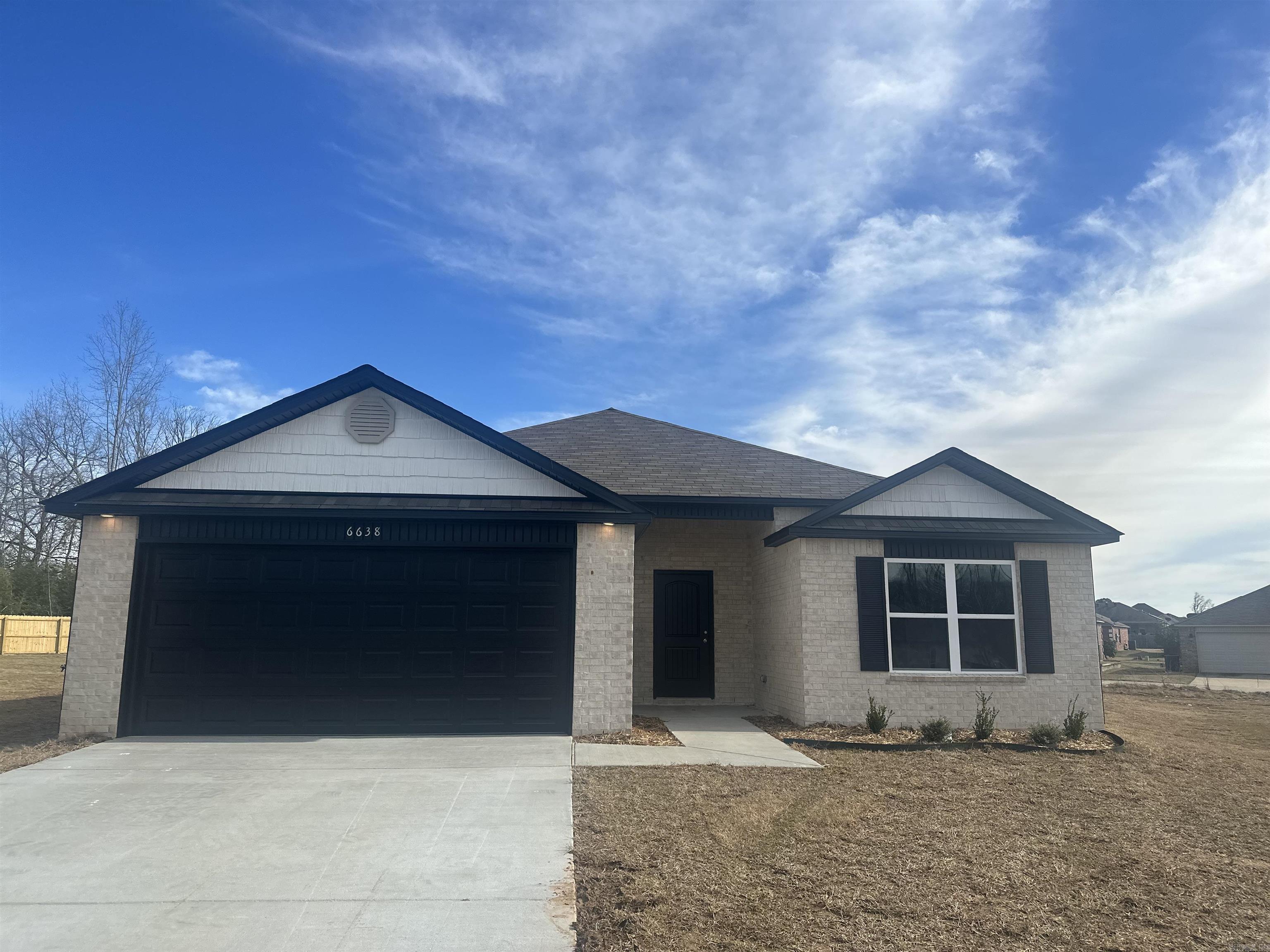 TRAMMEL ESTATES - Residential