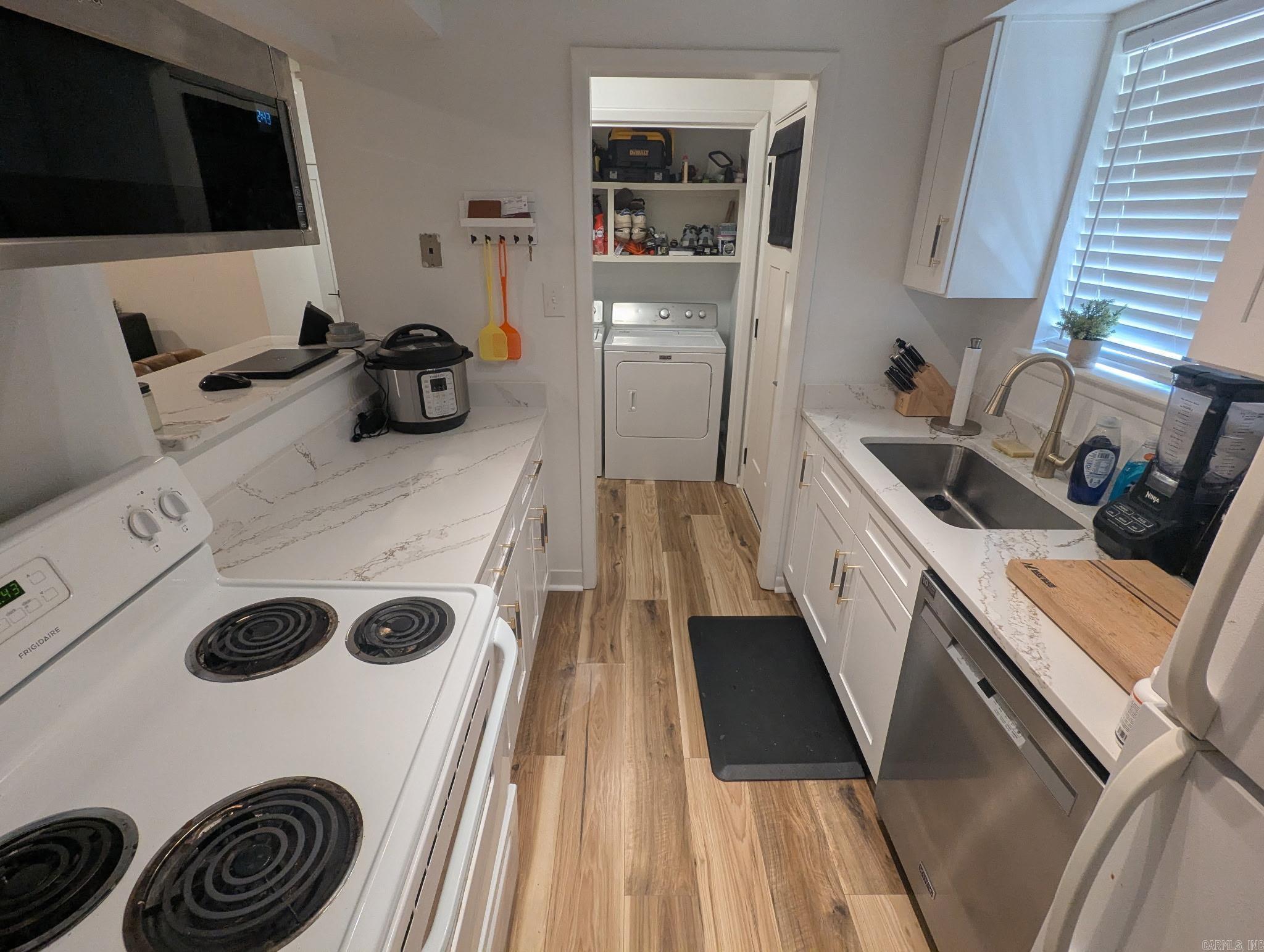 FOREST EDGE WEST CONDO HPR - Residential