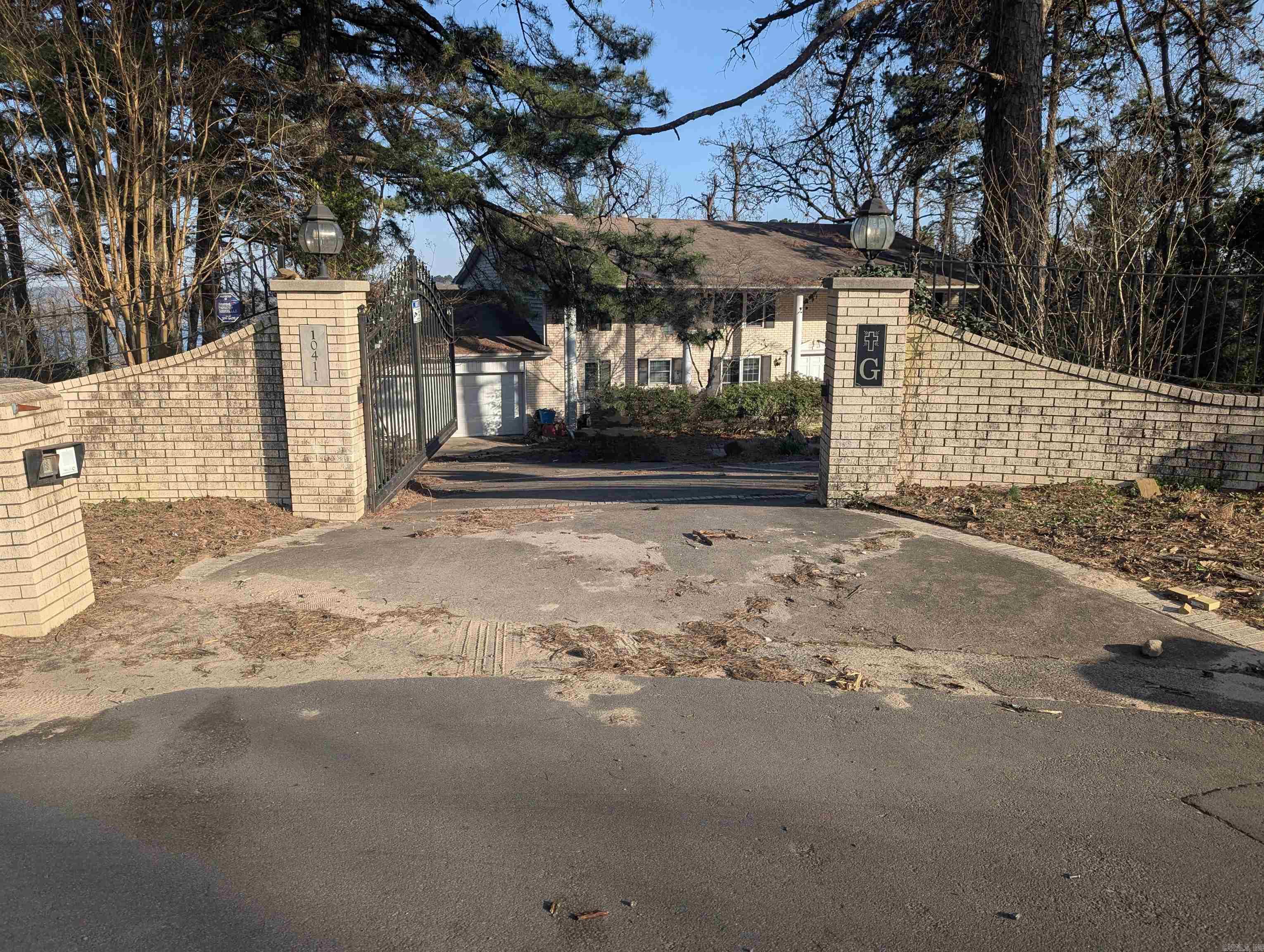 WALTON HEIGHTS - Residential