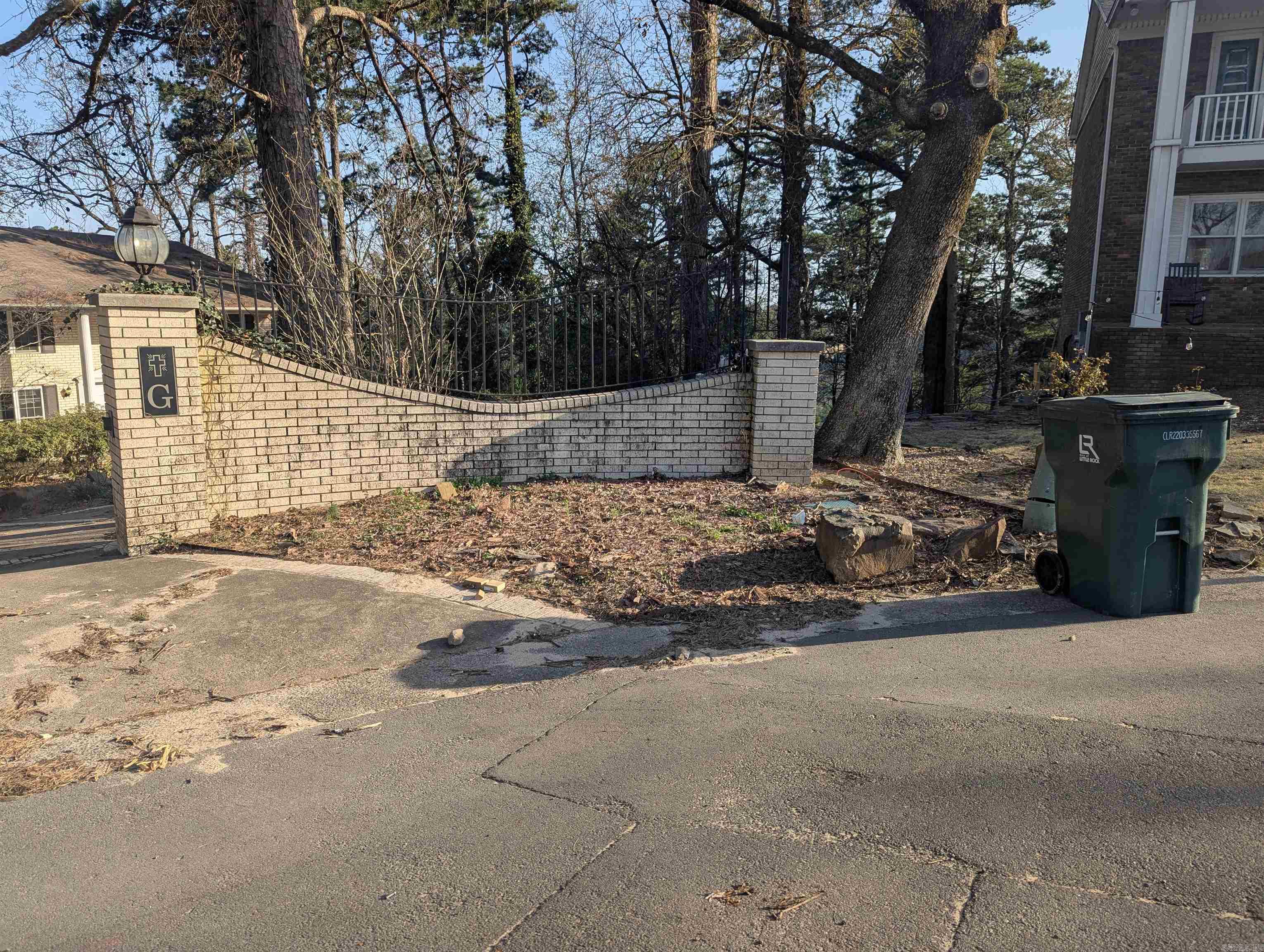 WALTON HEIGHTS - Residential