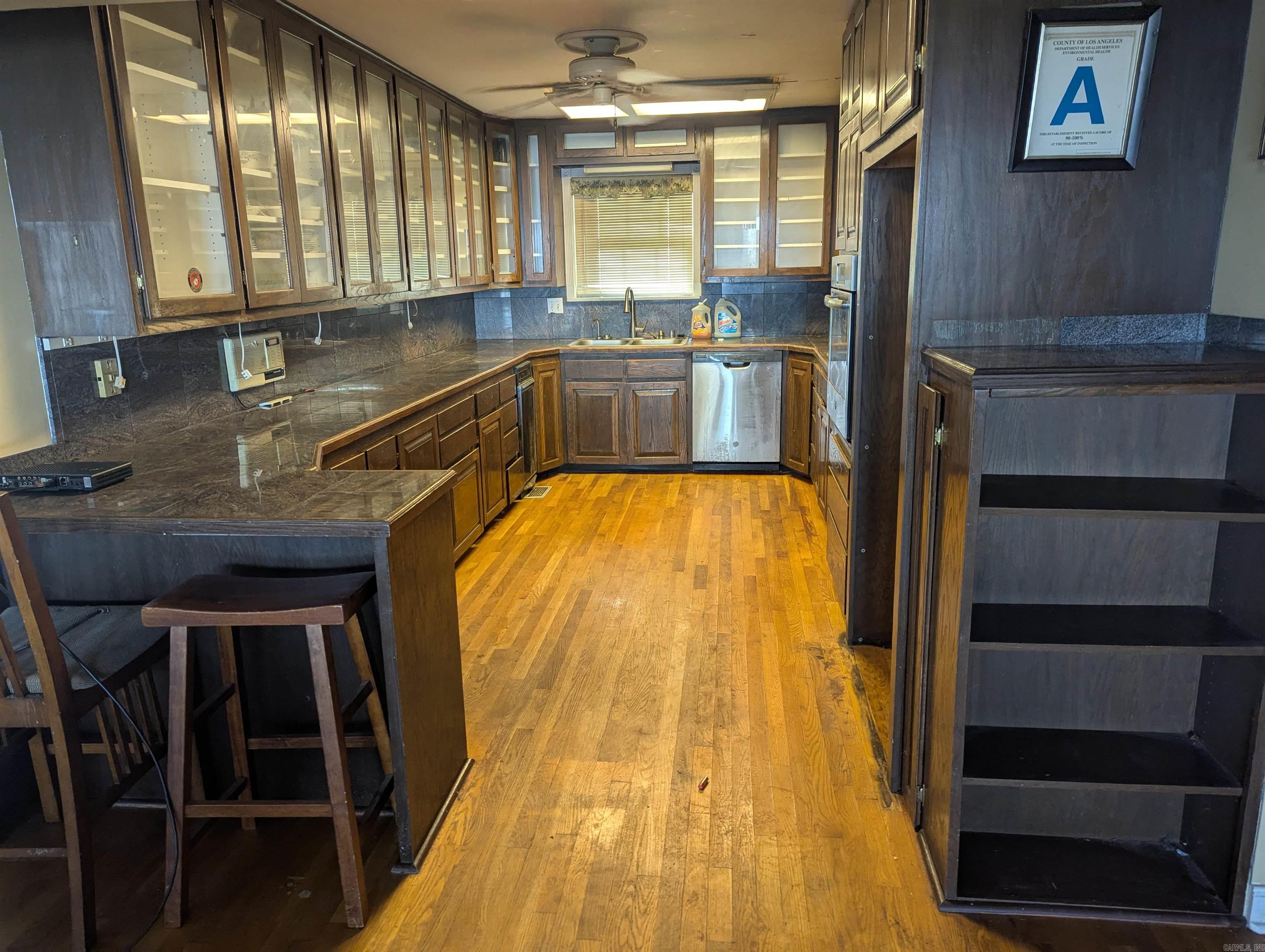 WALTON HEIGHTS - Residential