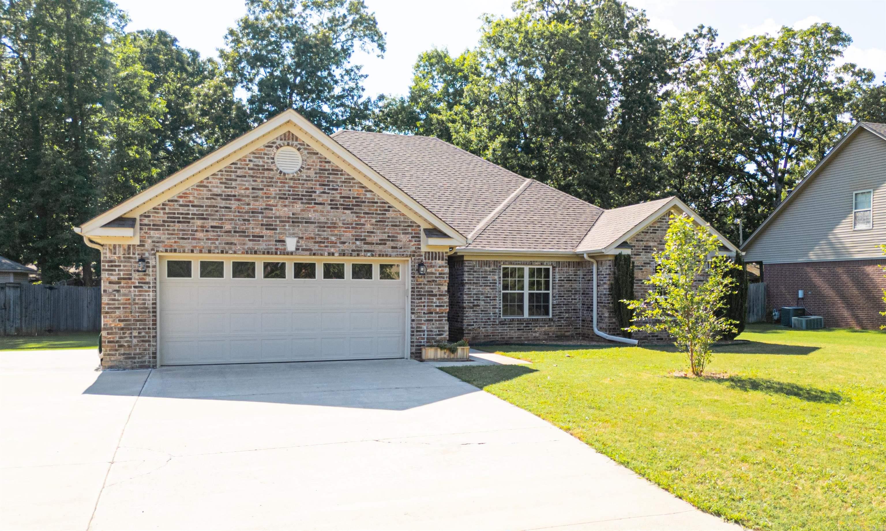 TURTLE CREEK - Residential