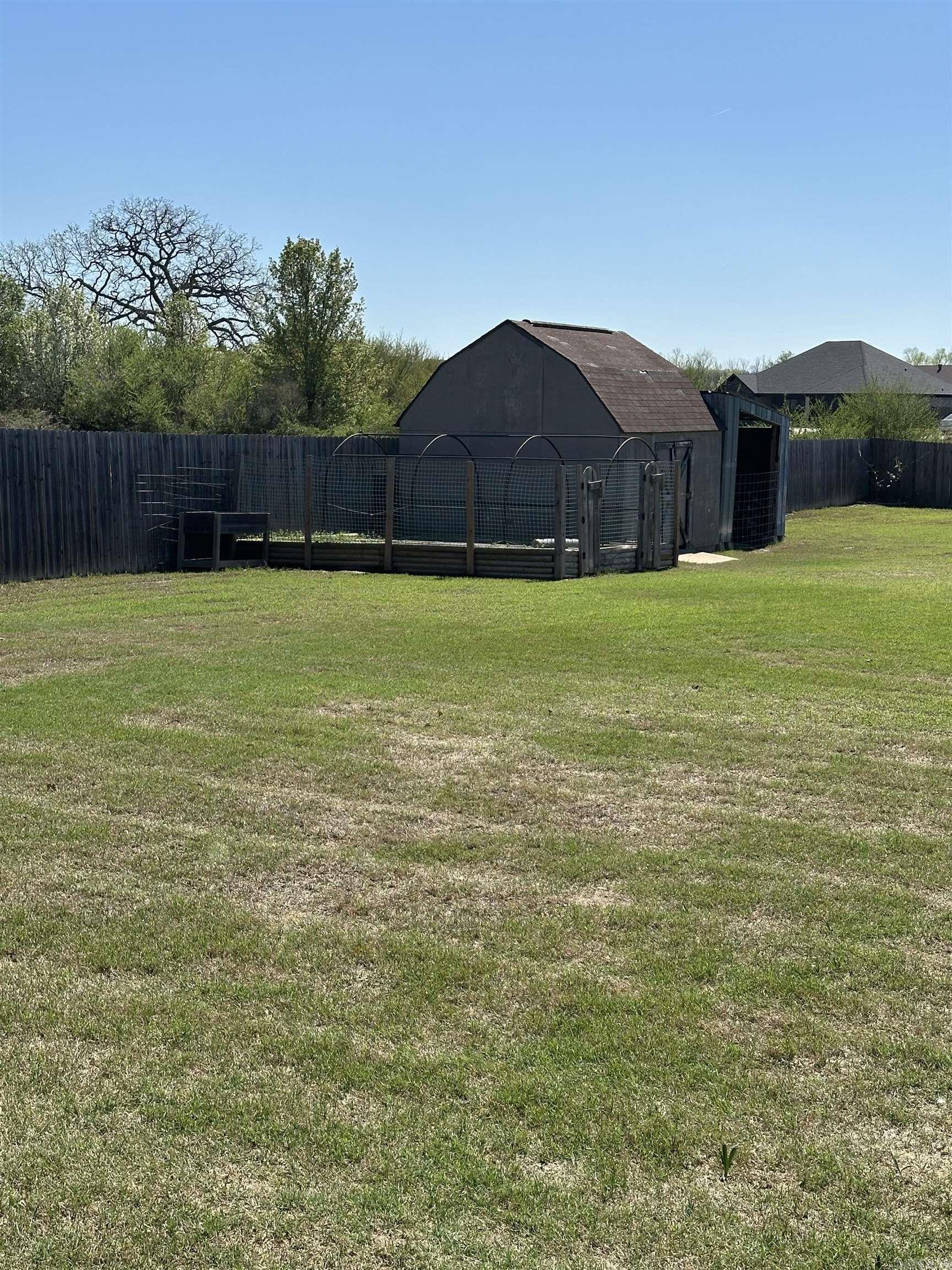 DOVE CREEK - Residential