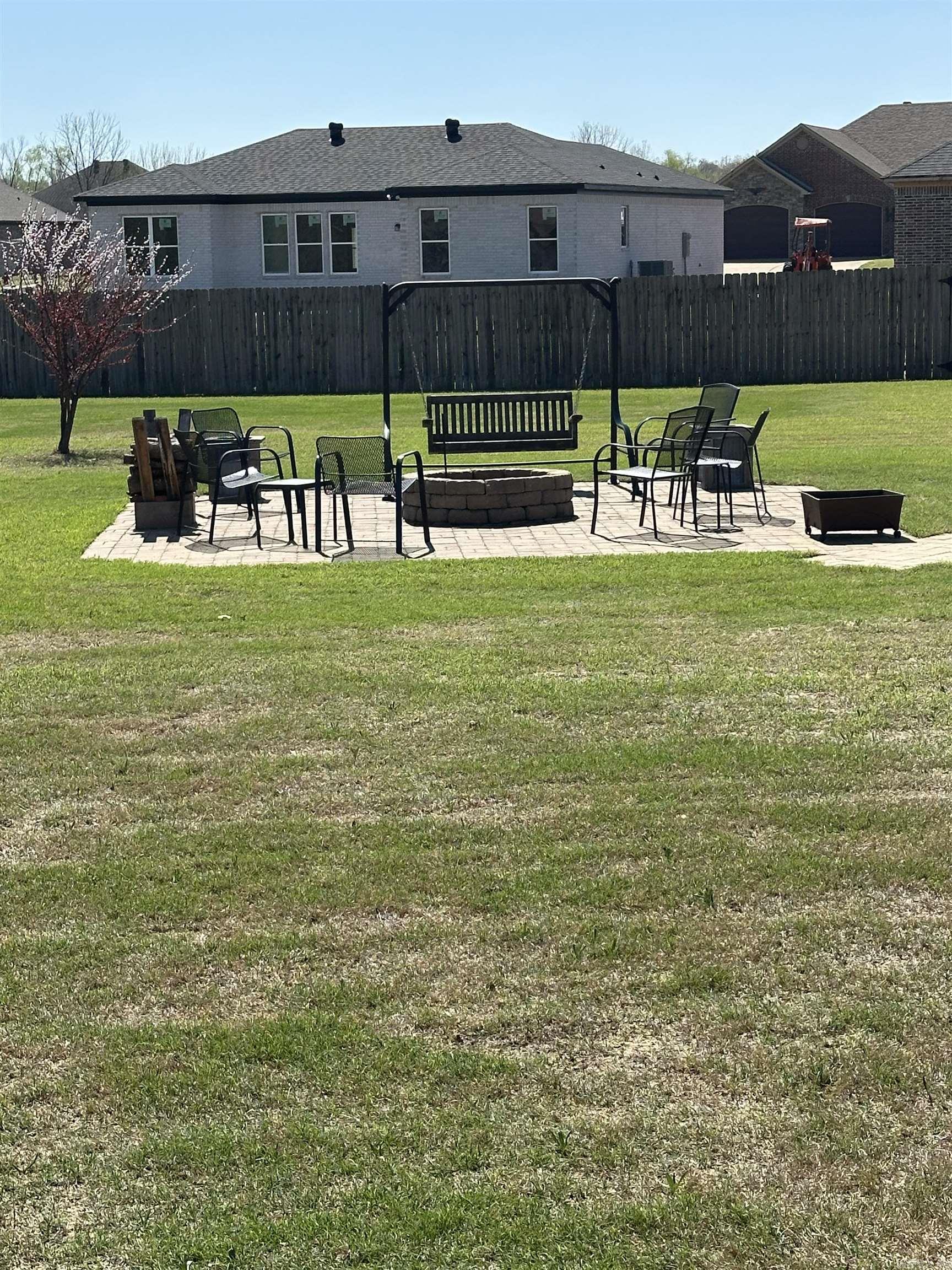 DOVE CREEK - Residential