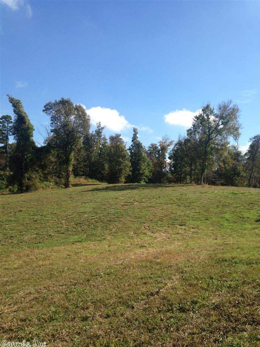 Beautiful Views! Great place to build your home close to the Glenwood Golf Course and Country Club. No Mobile Homes.