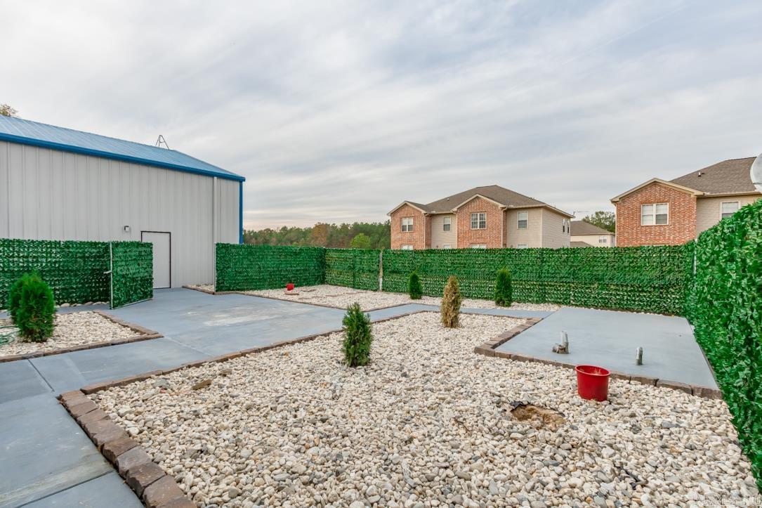 Maple Creek Farms - Residential Lease