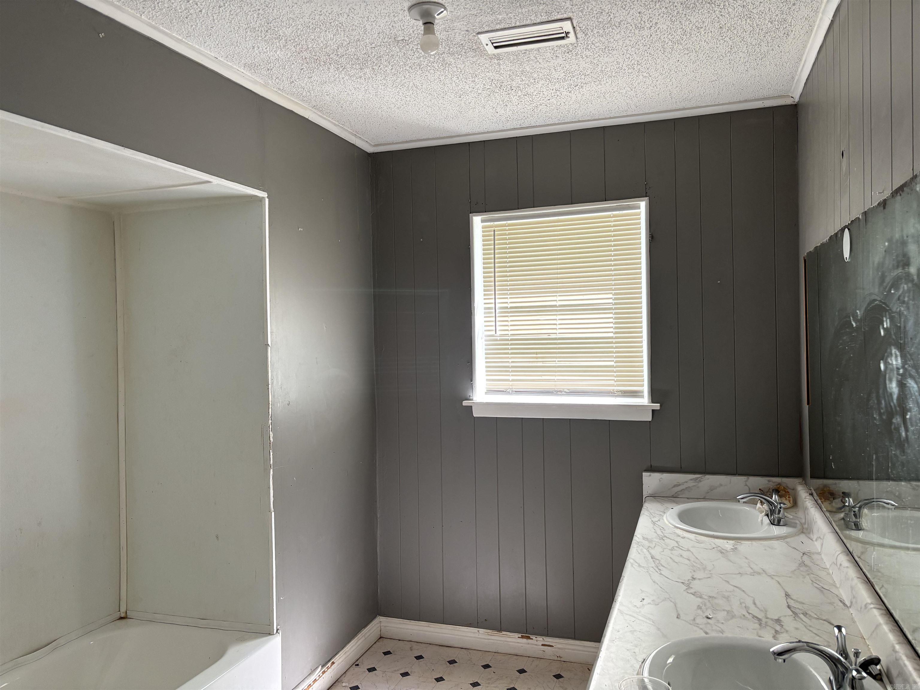 ATKINS JOHN L SCHOOL - Residential