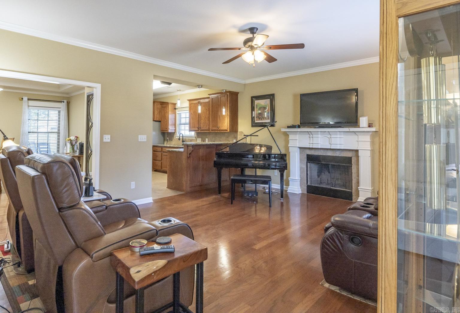 MEADOWLAKE - Residential