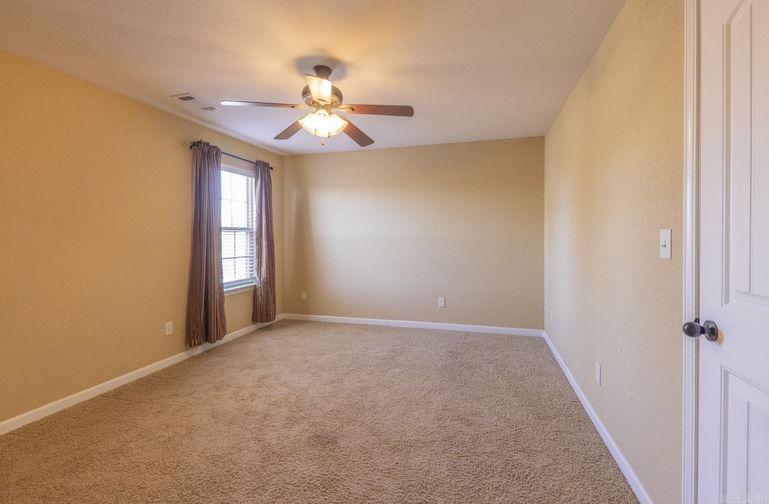 MEADOWLAKE - Residential