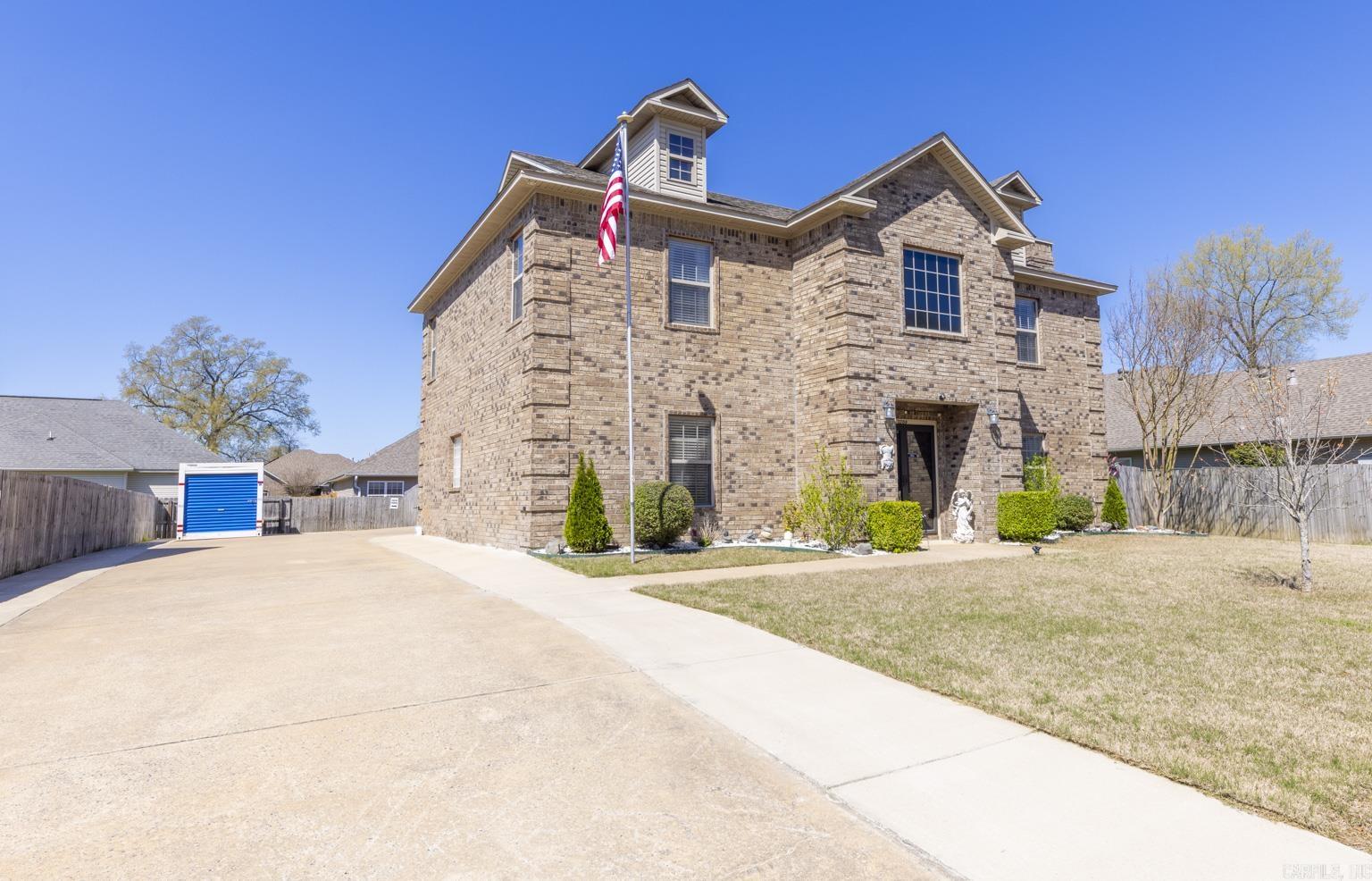 MEADOWLAKE - Residential