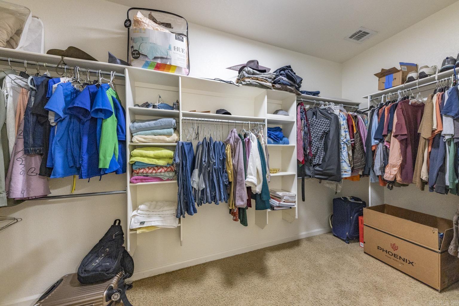 MEADOWLAKE - Residential