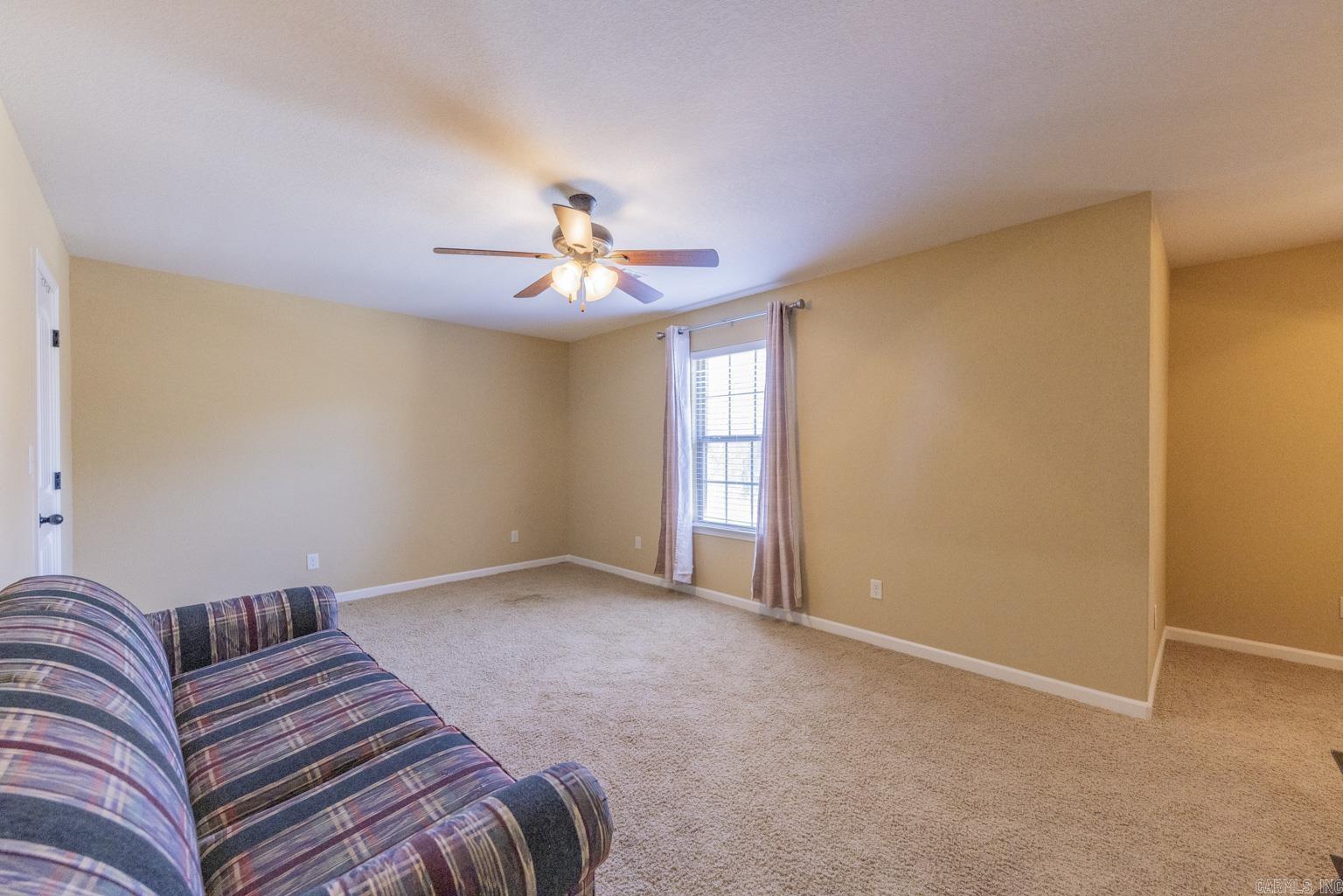 MEADOWLAKE - Residential