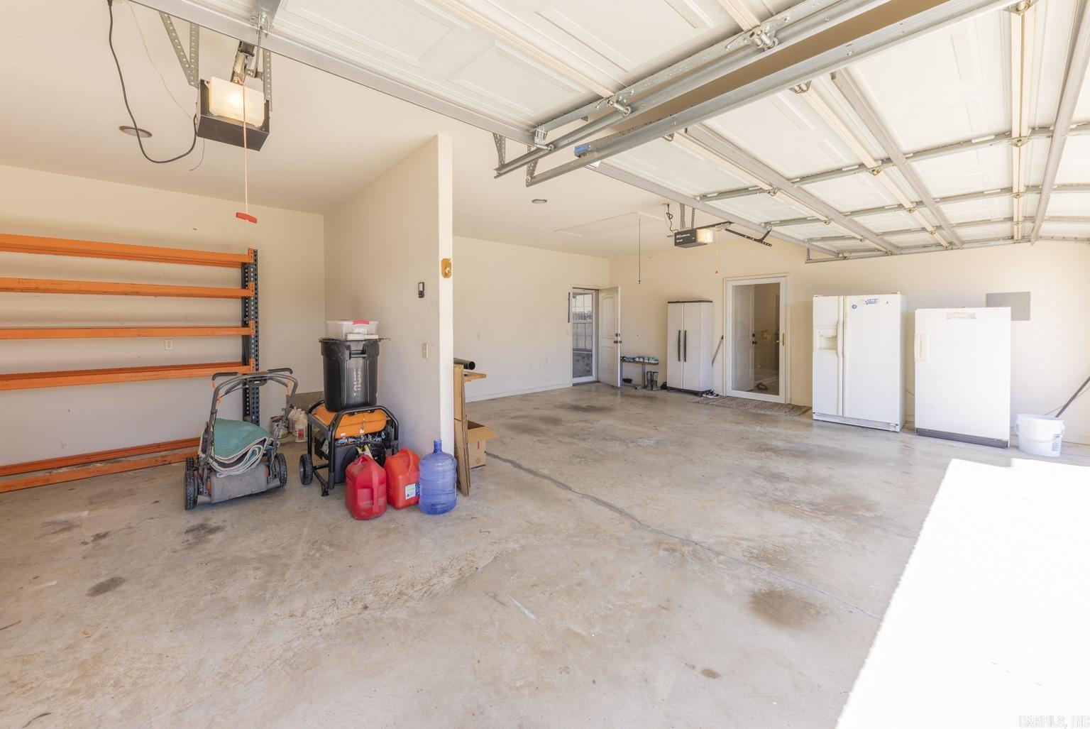 MEADOWLAKE - Residential