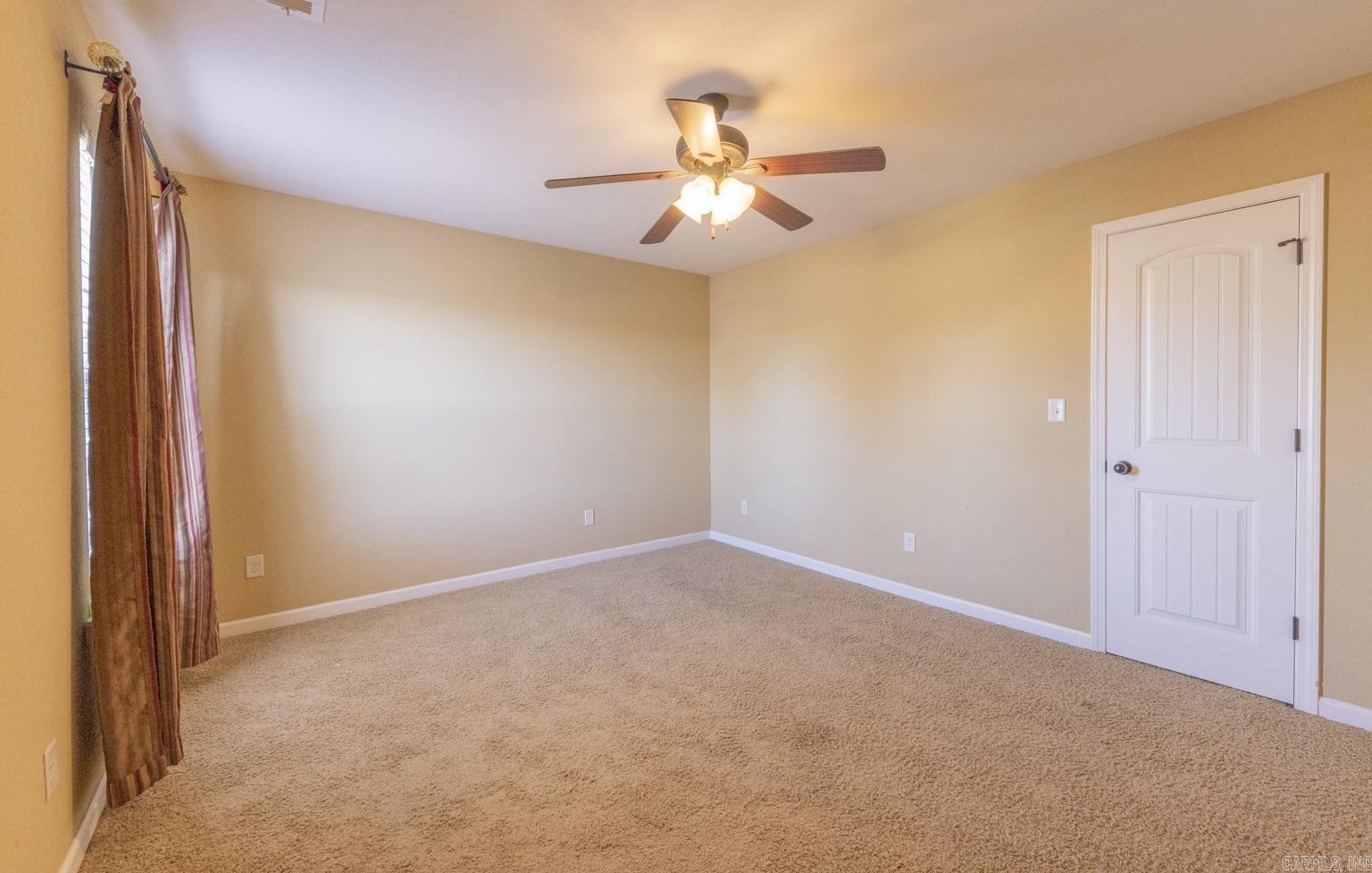 MEADOWLAKE - Residential