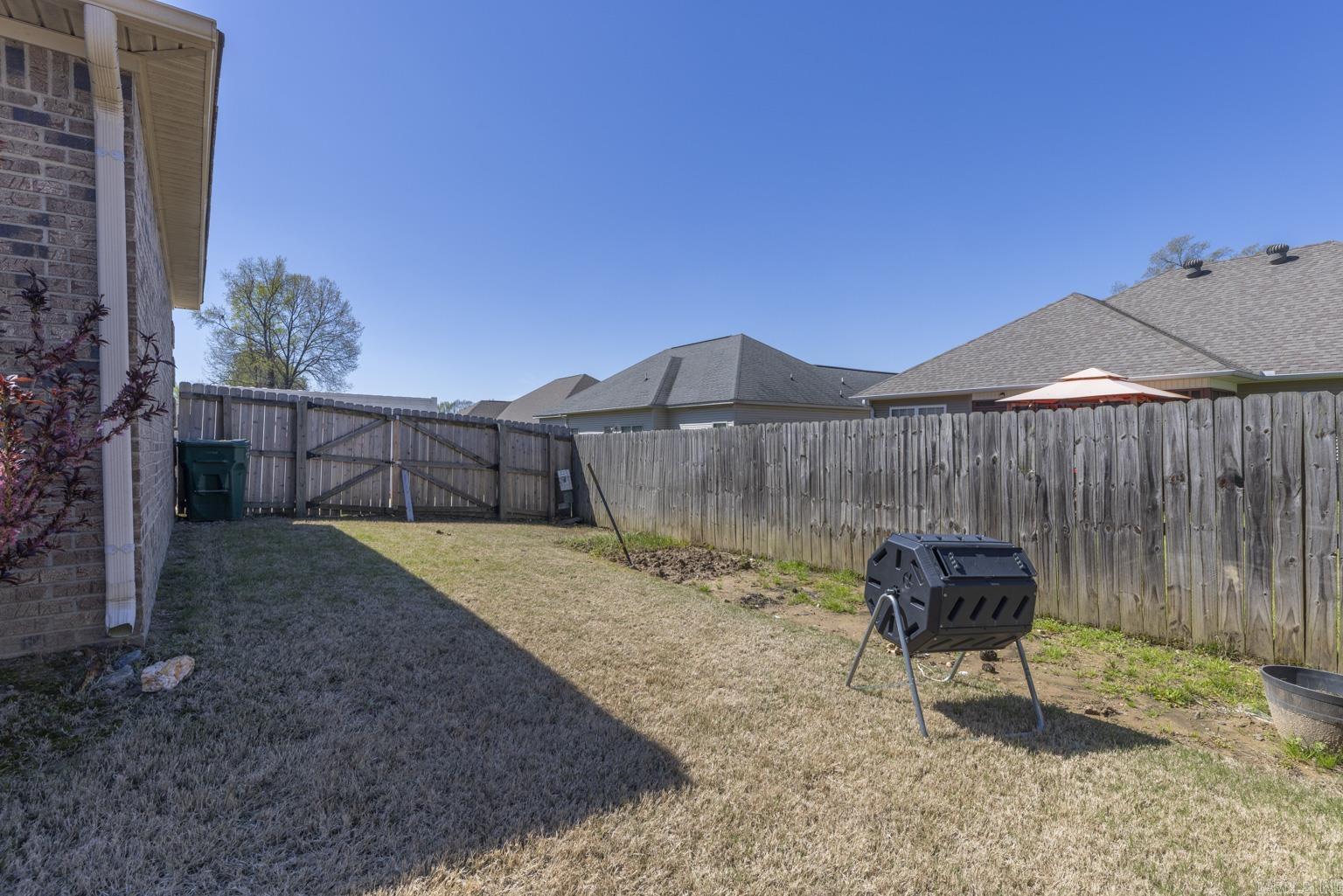 MEADOWLAKE - Residential