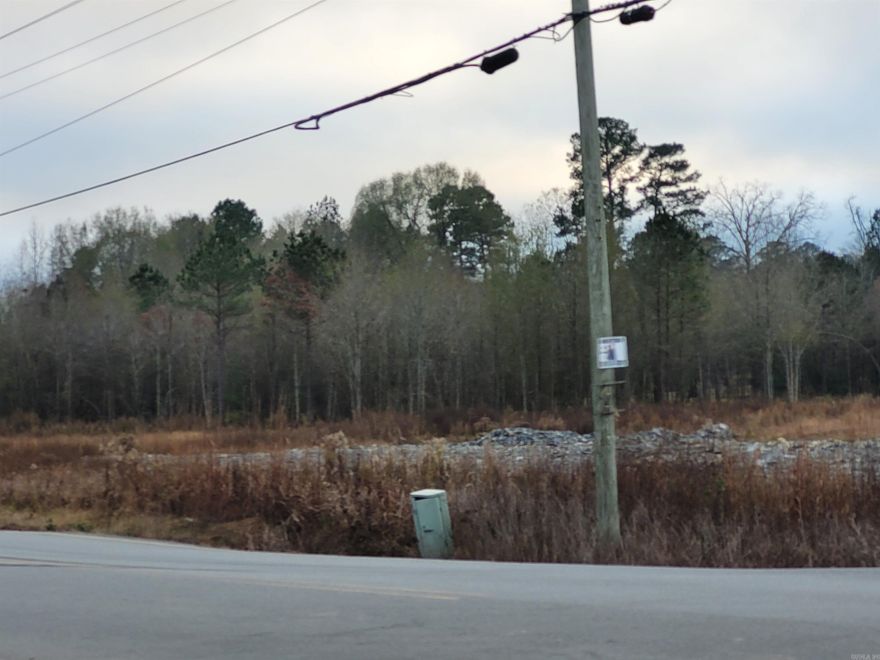 Beautiful peace of land in excellent location.  An area has been cleared.