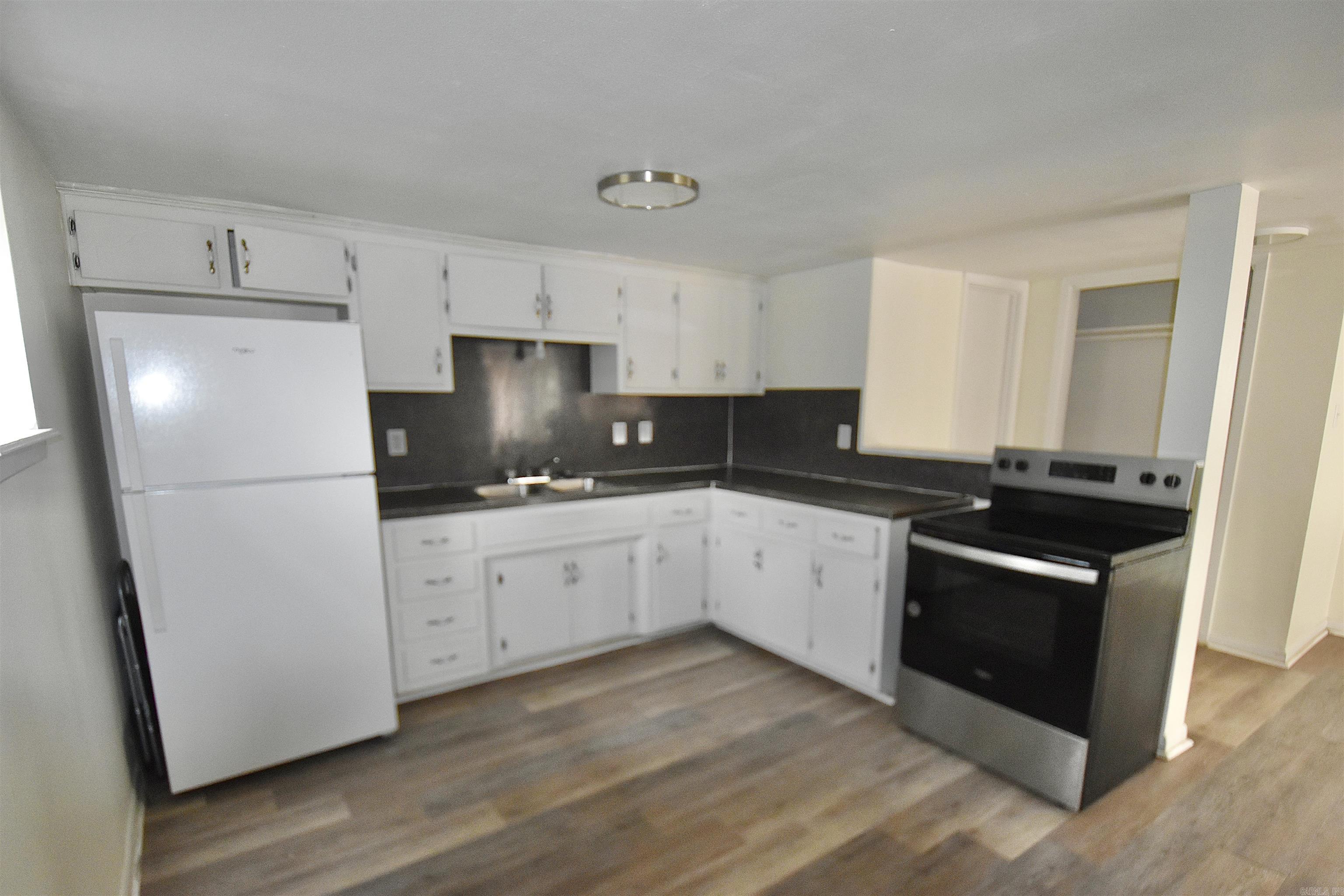 McHenry 2nd - Residential Income