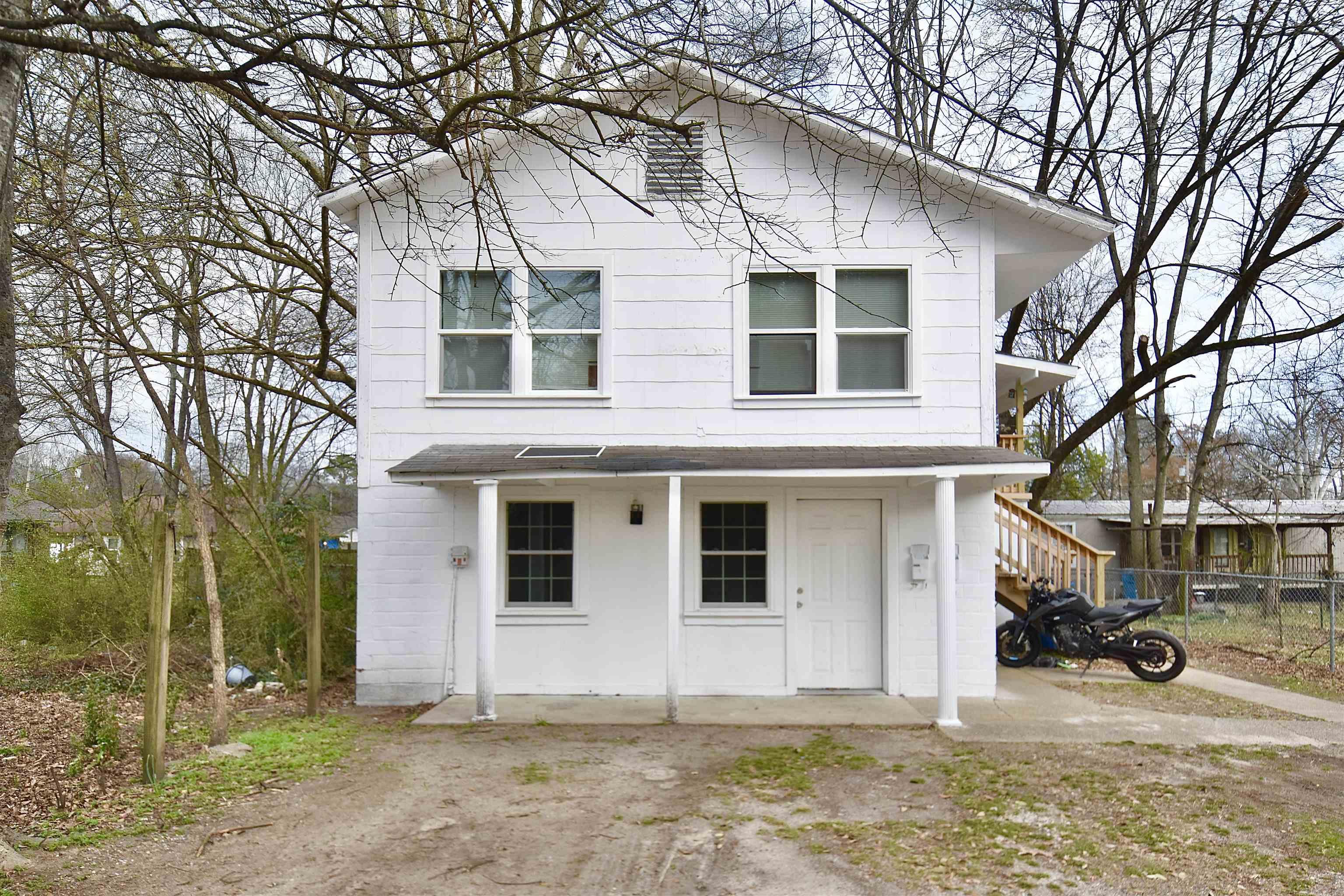 McHenry 2nd - Residential Income