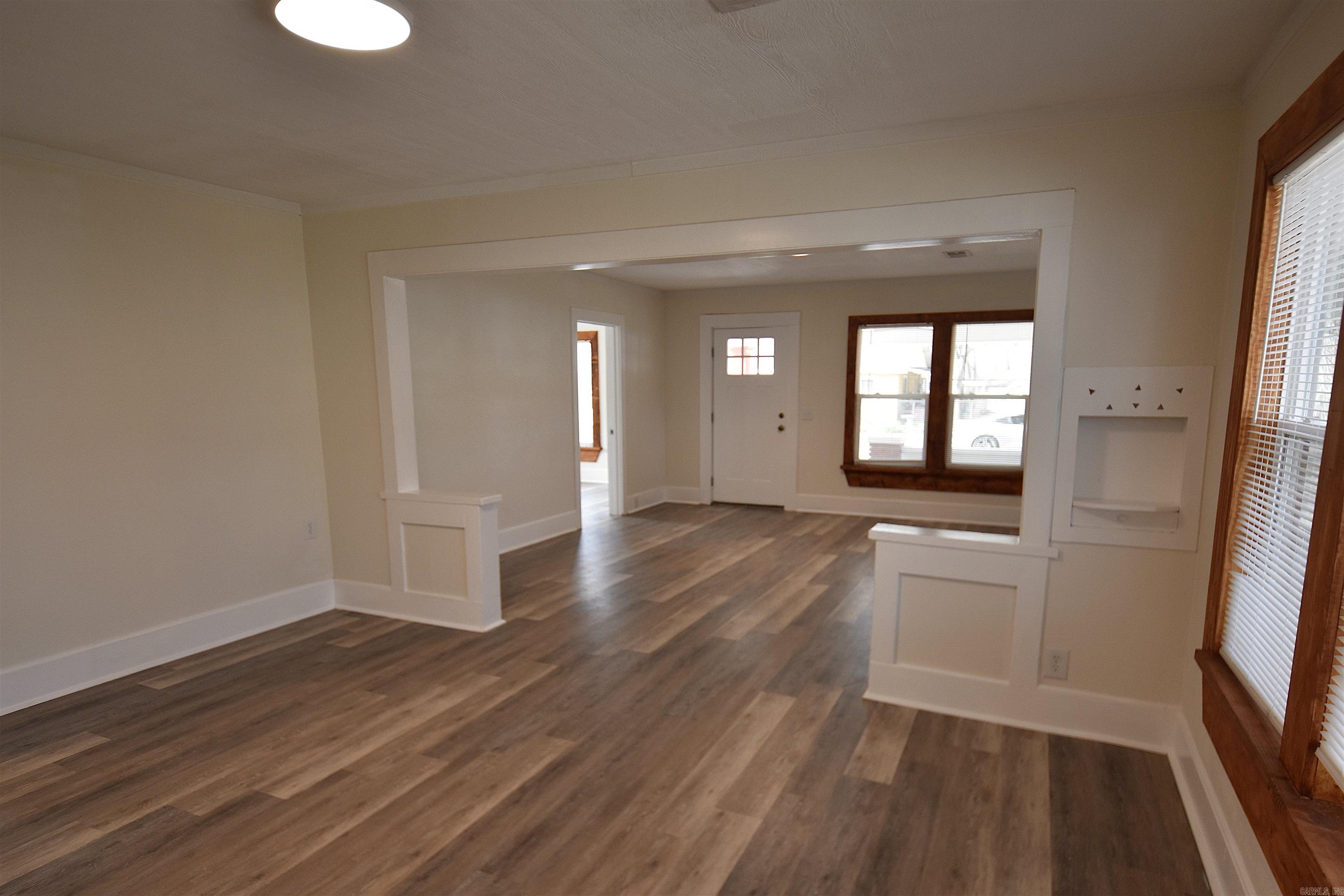 McHenry 2nd - Residential Income