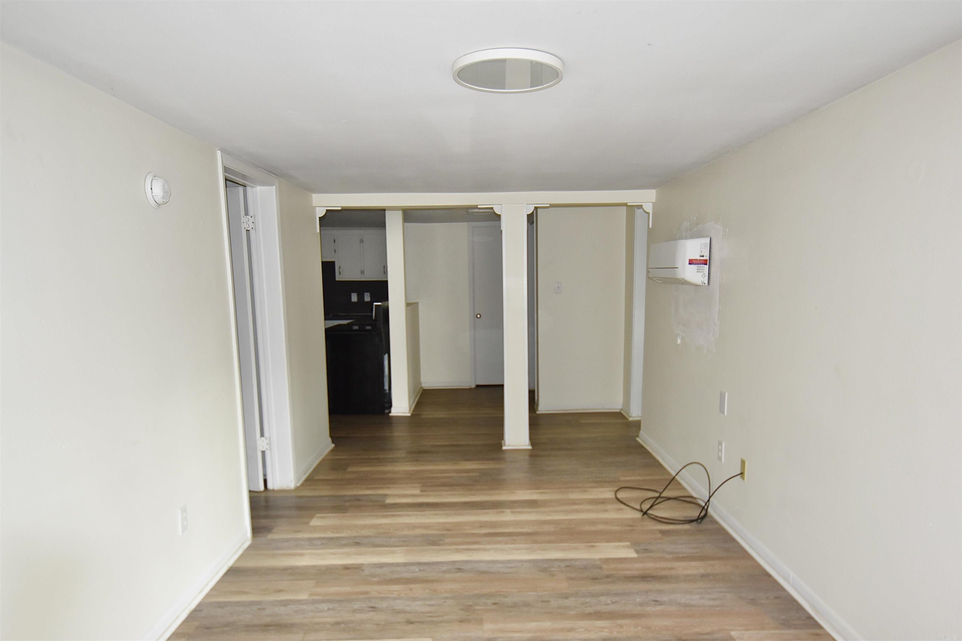 McHenry 2nd - Residential Income