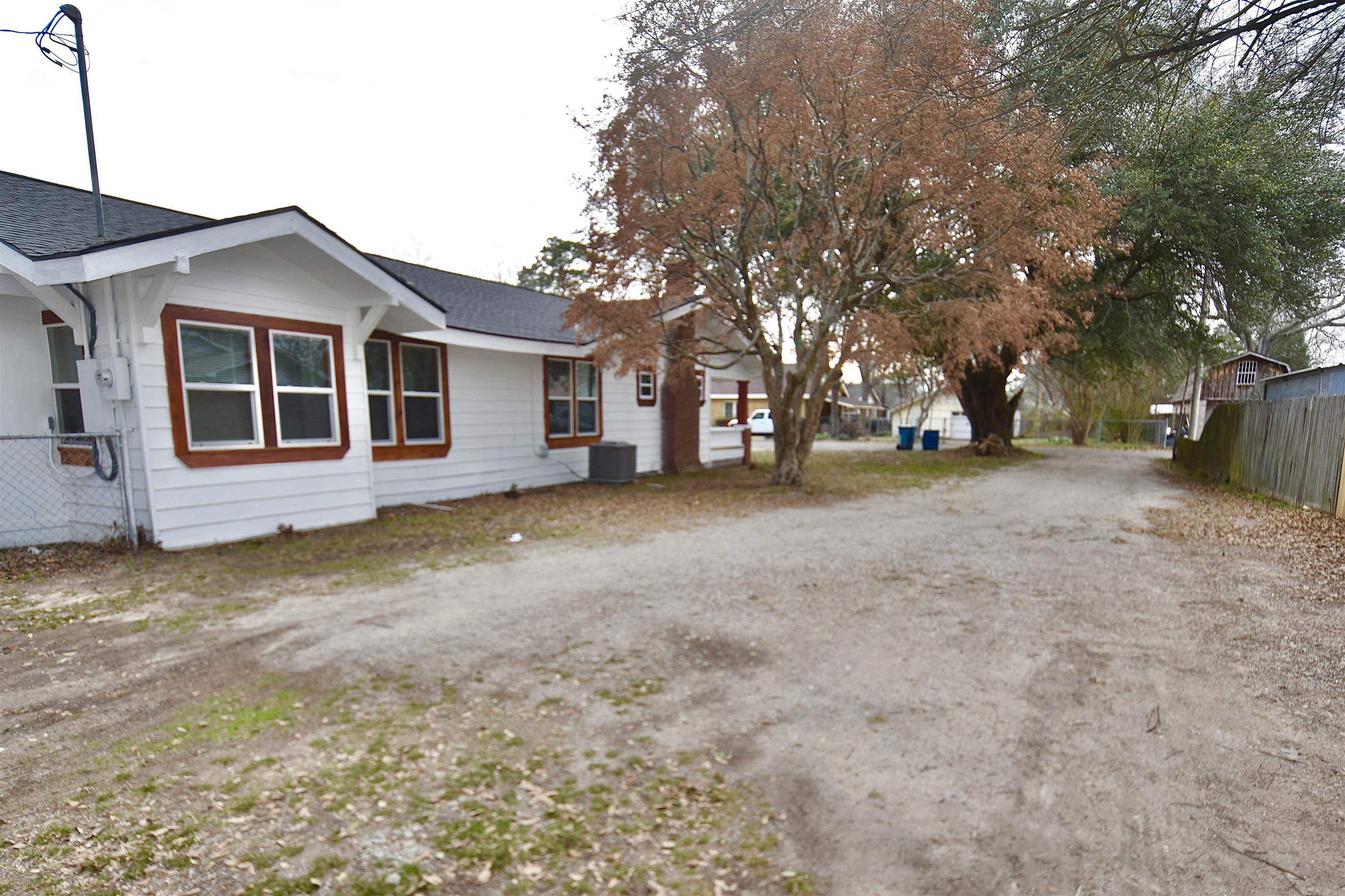 McHenry 2nd - Residential Income