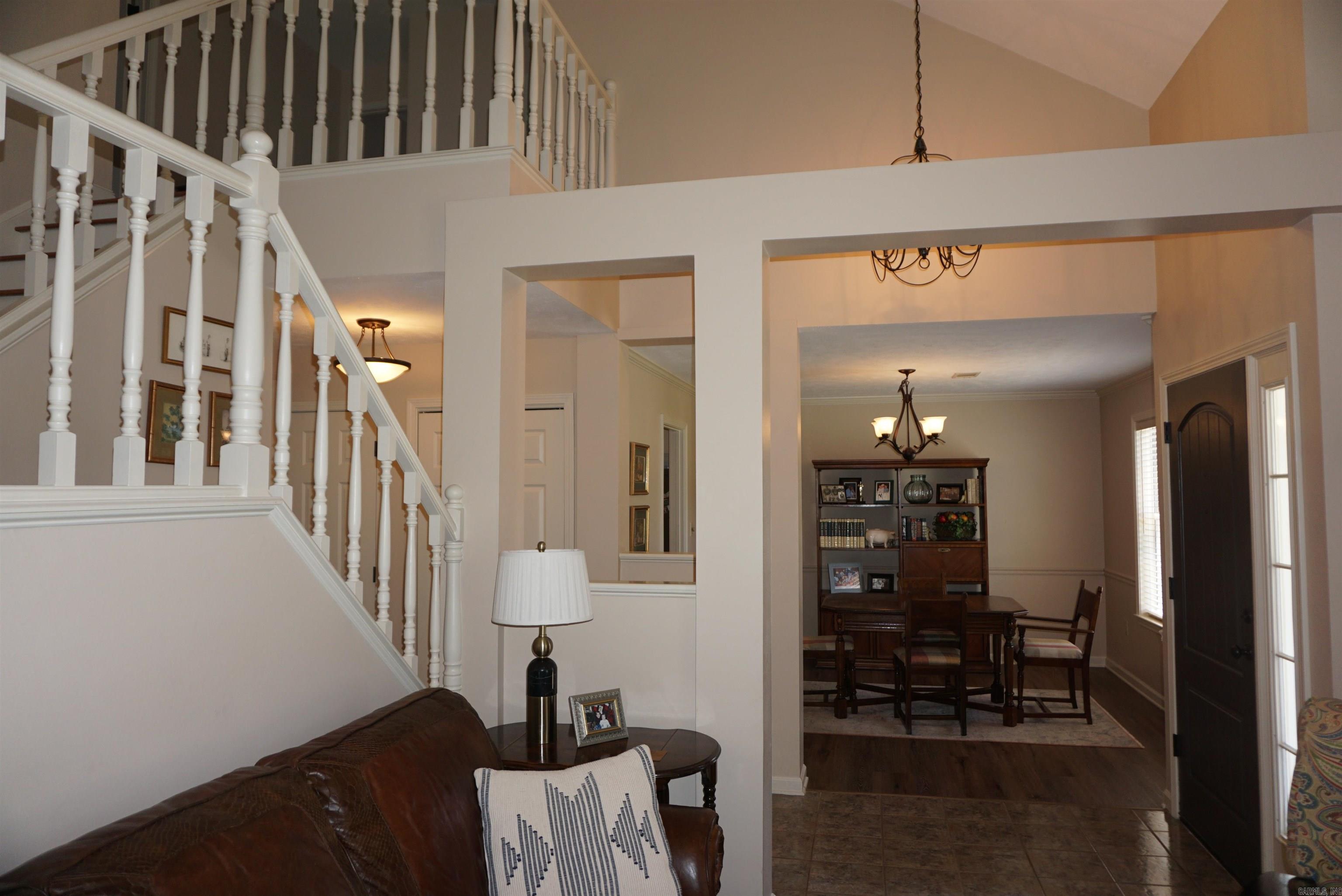 BELLE MEADE - Residential