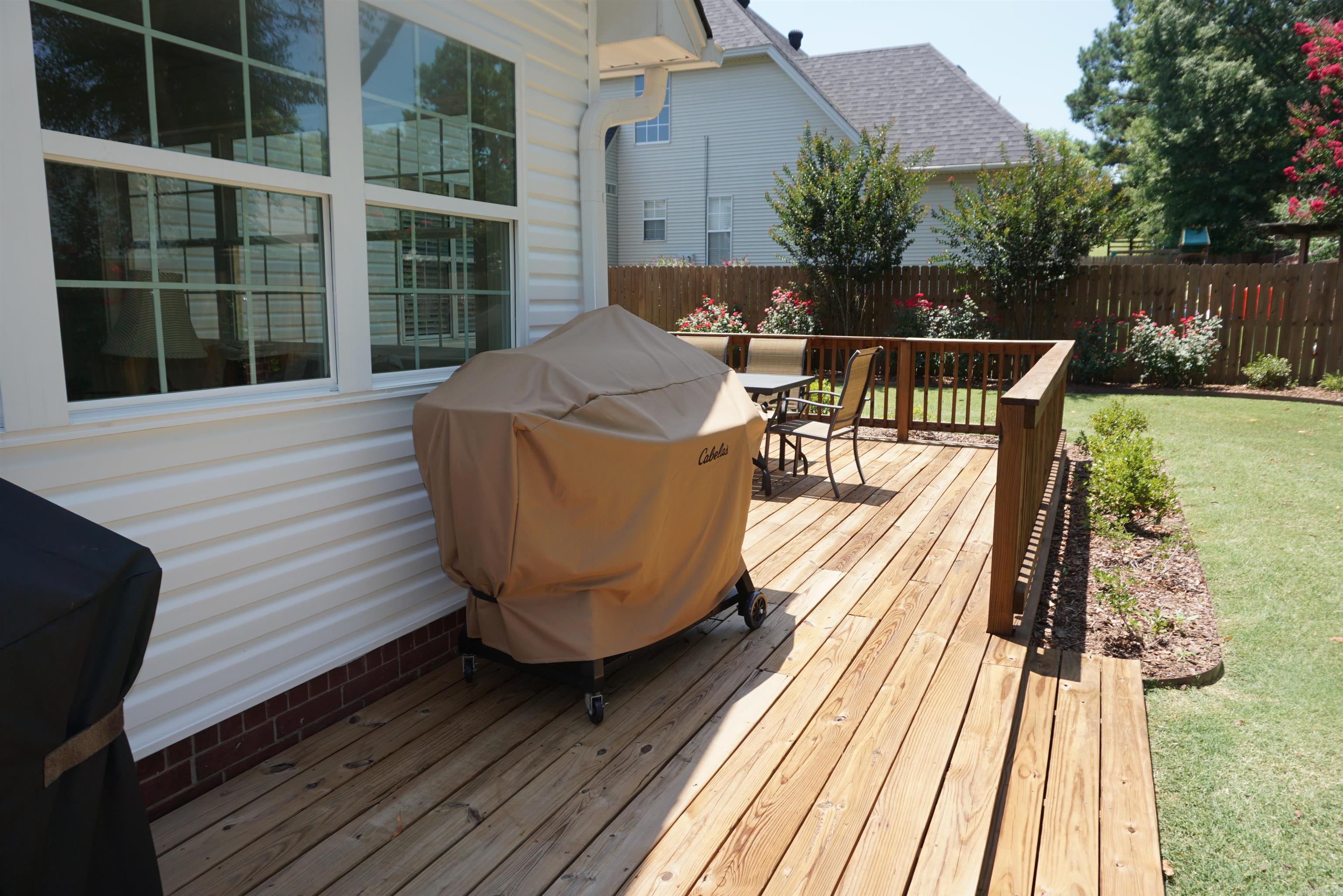 BELLE MEADE - Residential