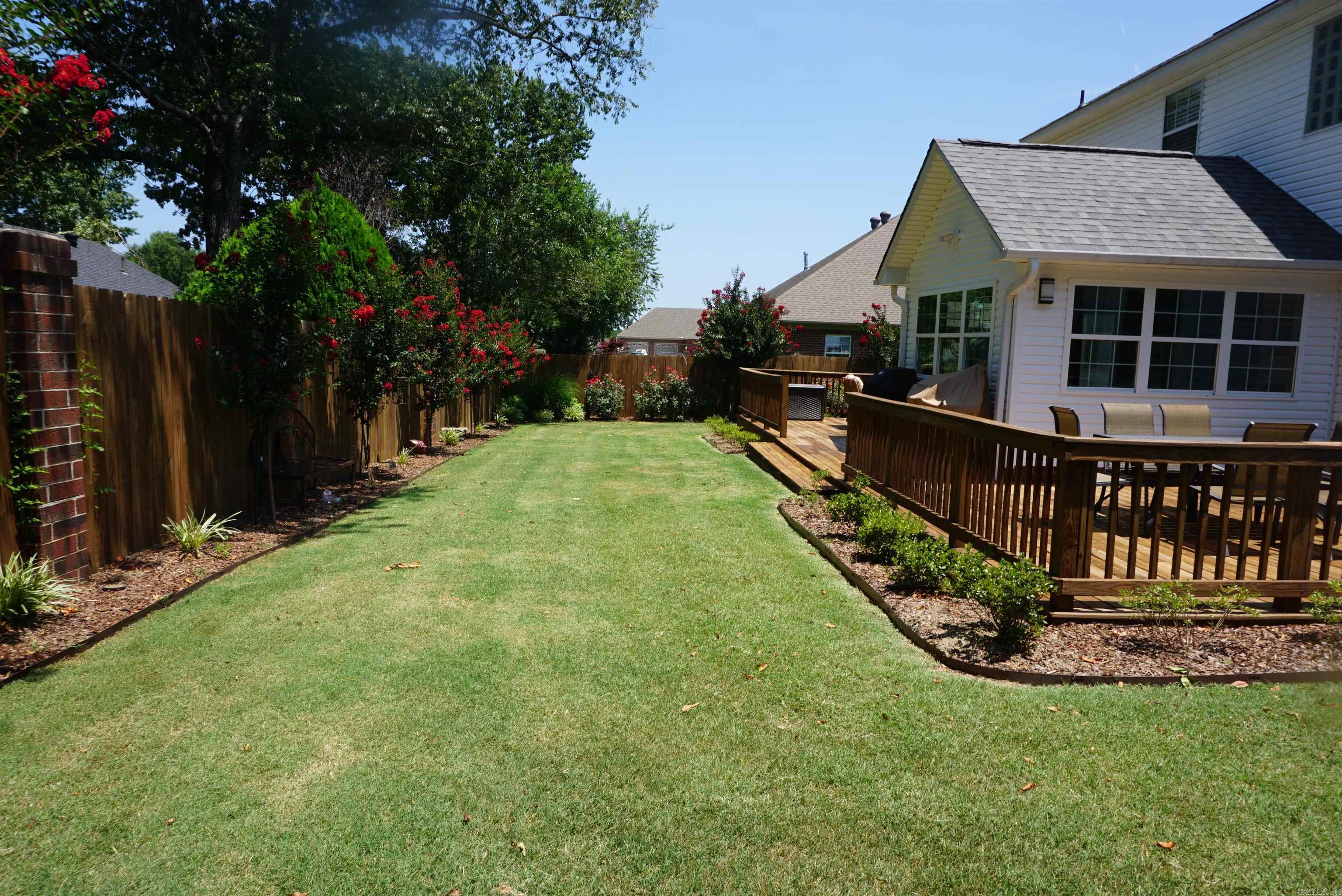 BELLE MEADE - Residential