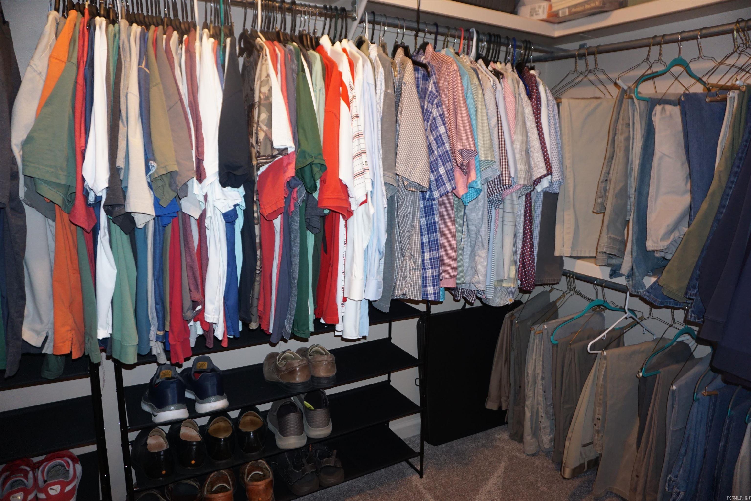 BELLE MEADE - Residential