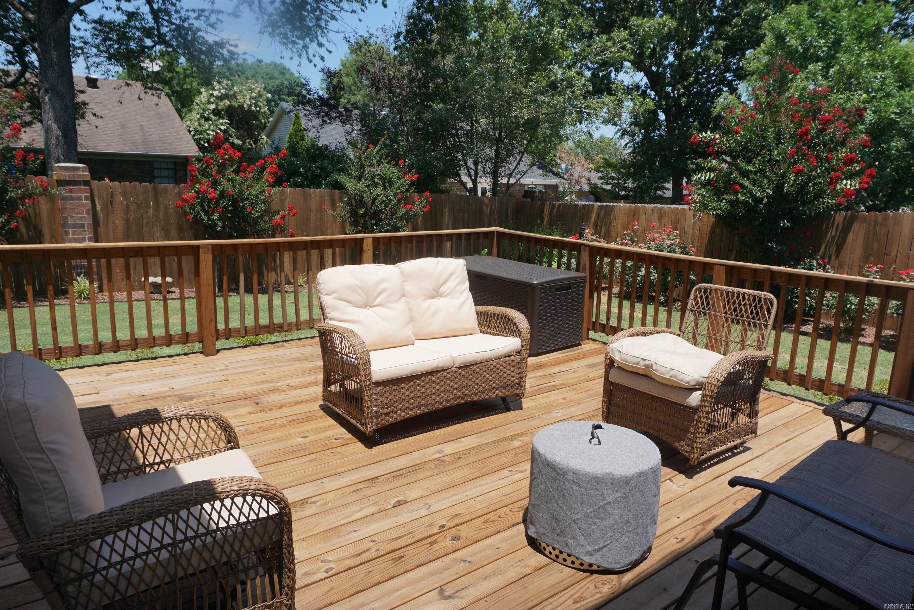 BELLE MEADE - Residential