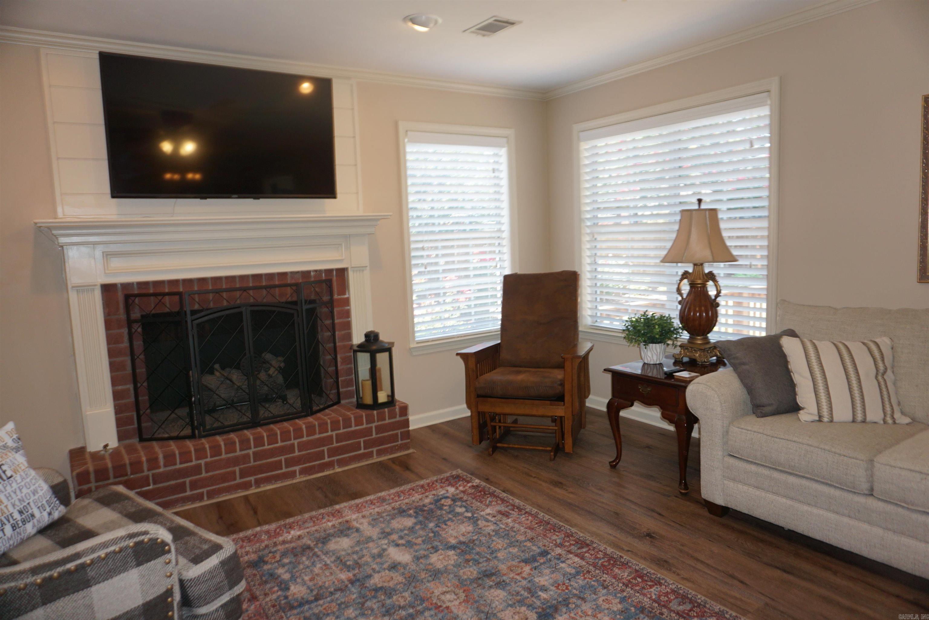 BELLE MEADE - Residential