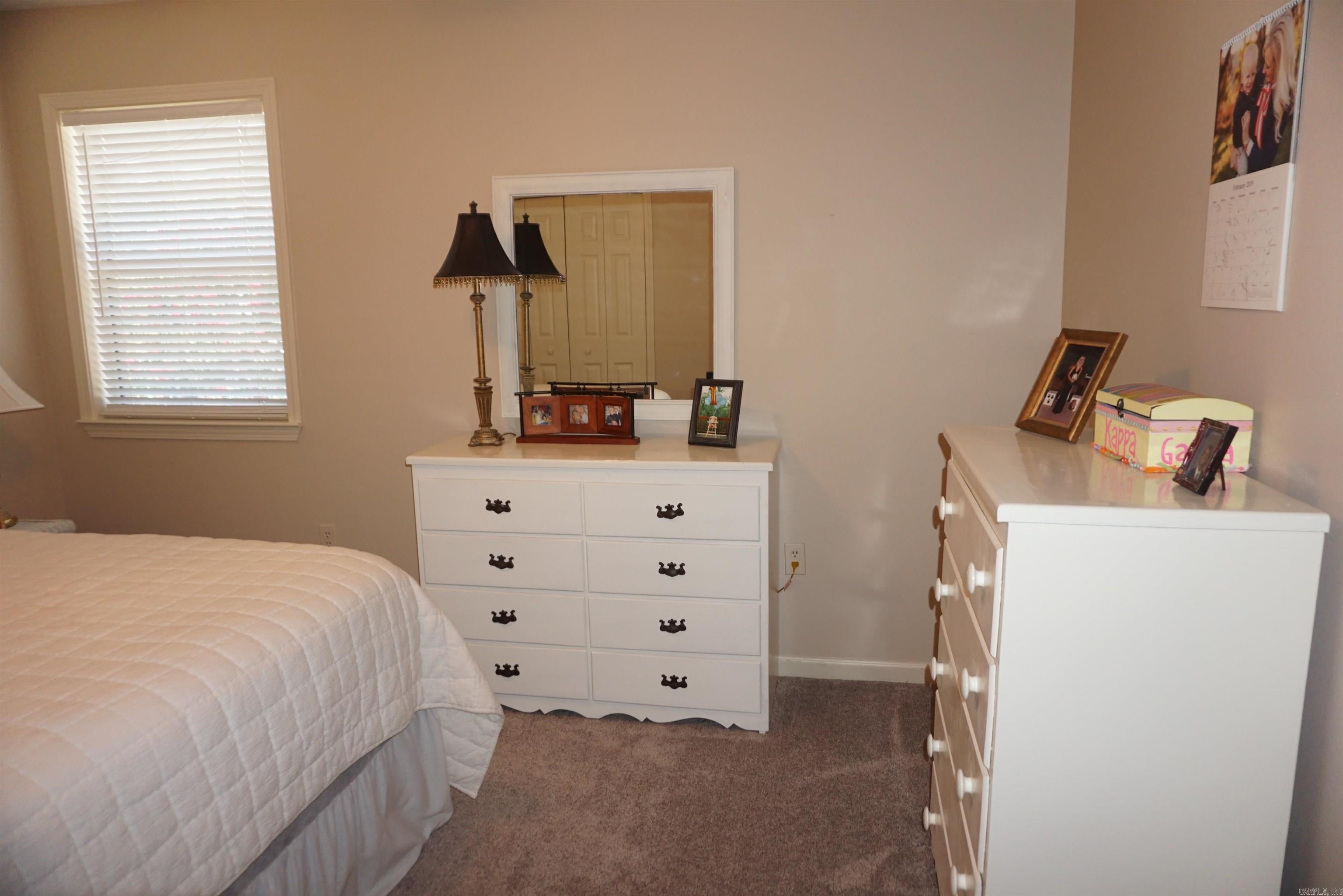 BELLE MEADE - Residential