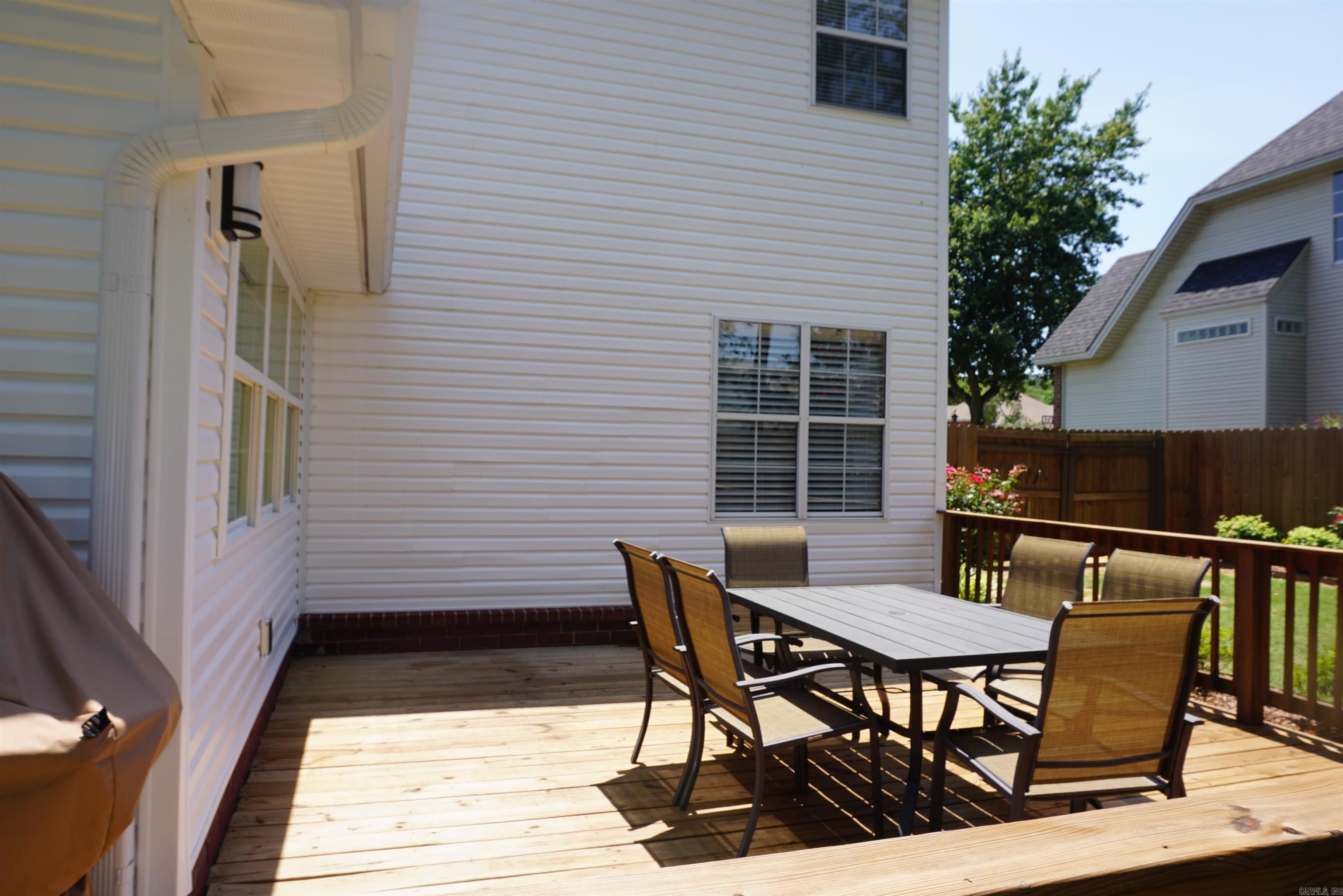 BELLE MEADE - Residential