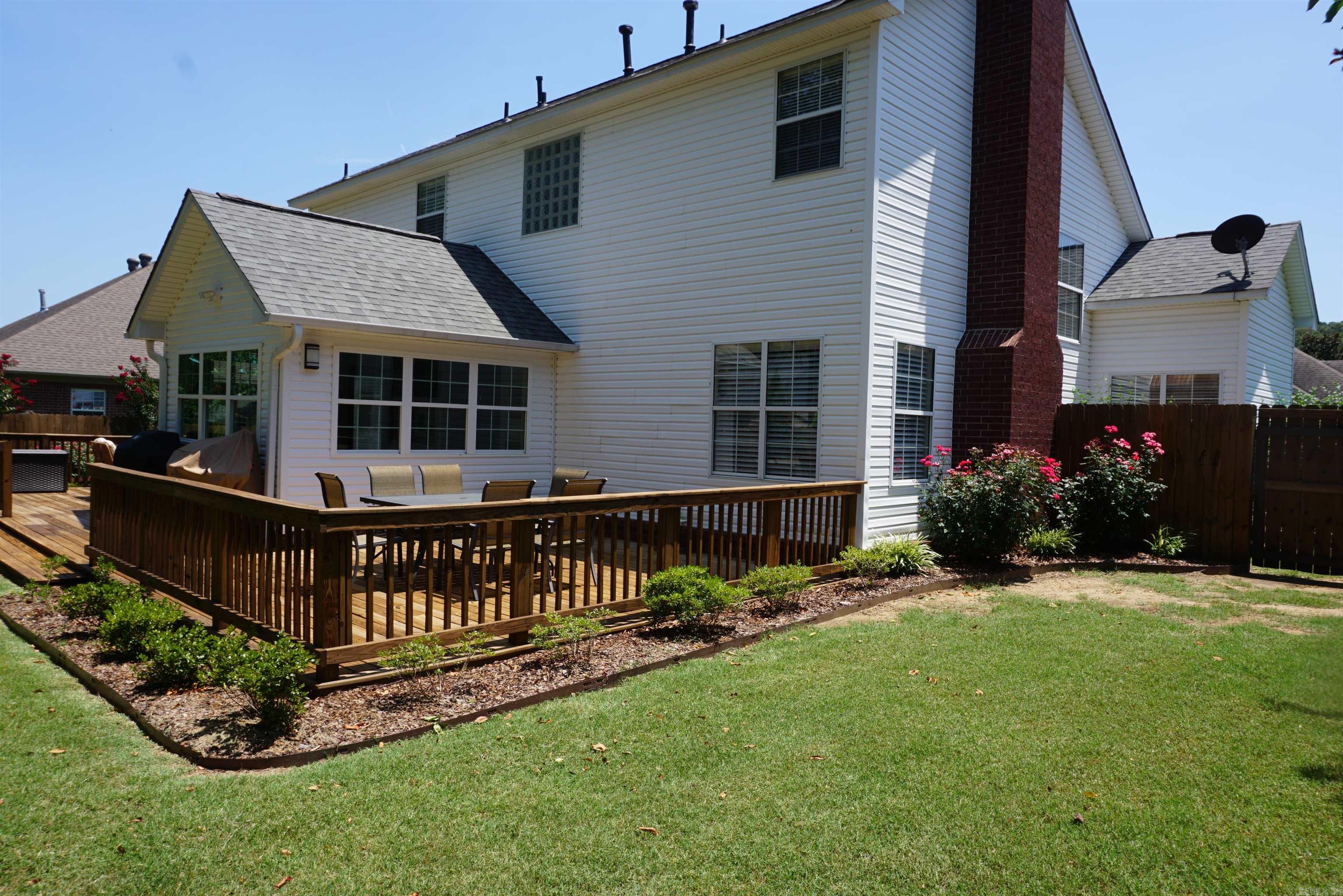 BELLE MEADE - Residential