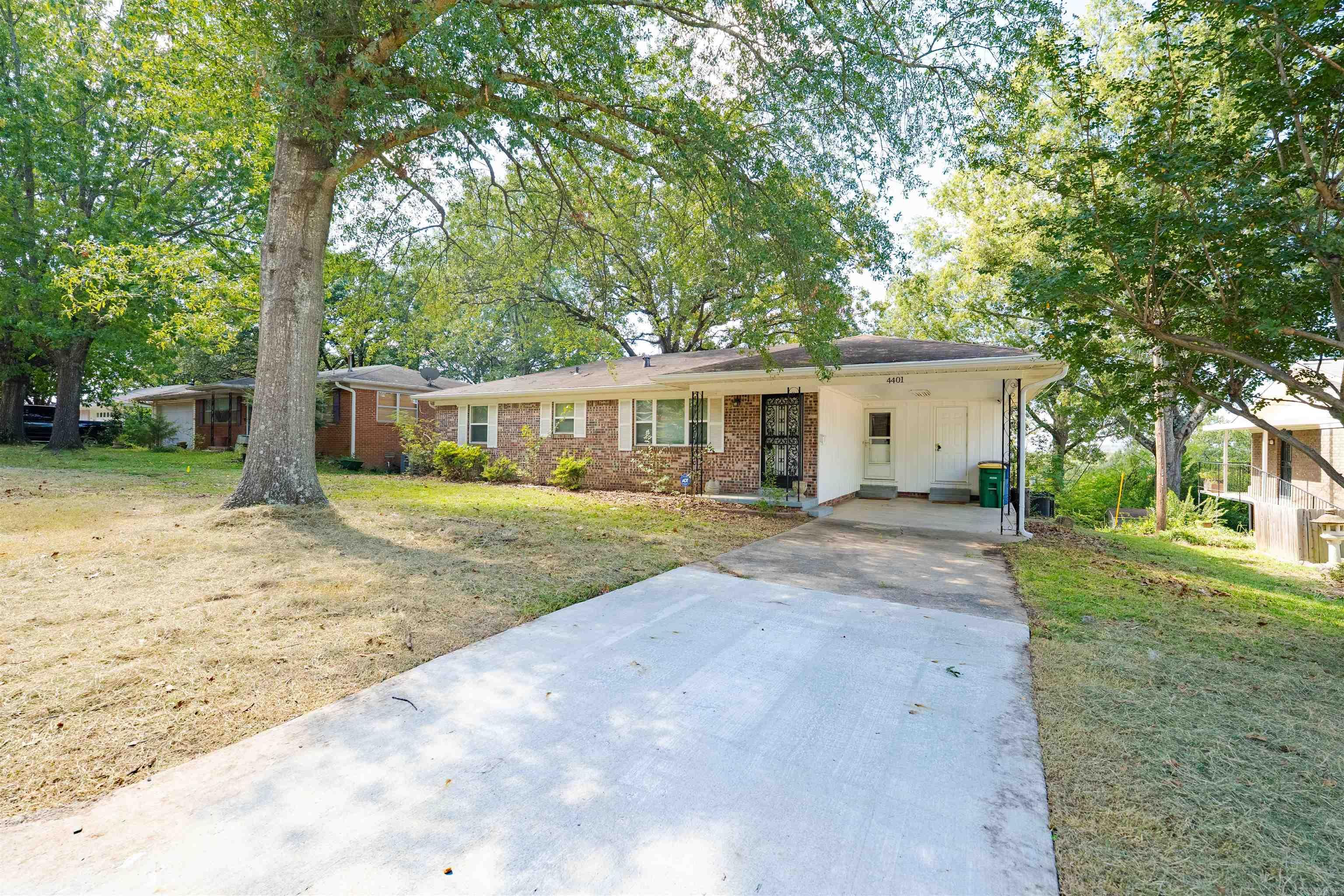 PARK HILL - Residential