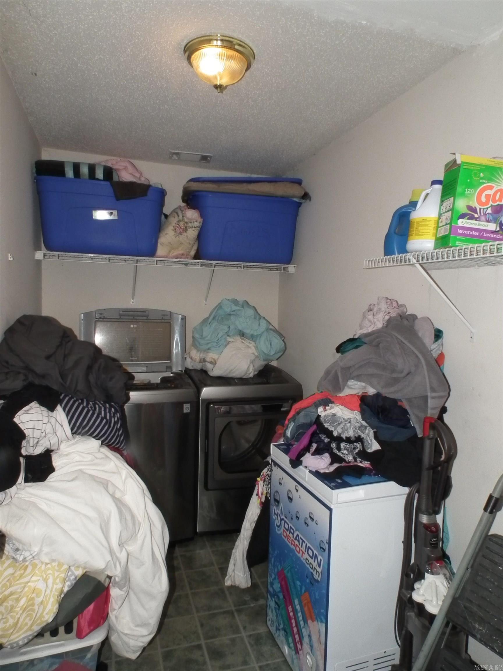 ARROWHEAD VILLAGE - Residential