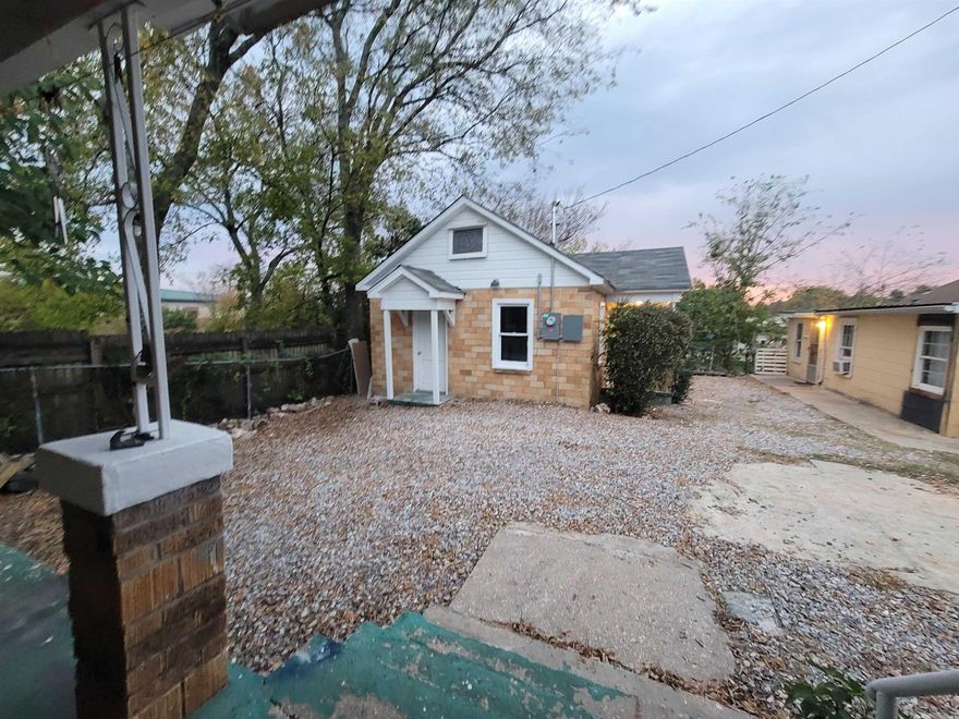 For Rent. Newly remodeled units ready for move in. Some units could be 2 bedrooms or have an attached office suite area. Call and set up a showing today!