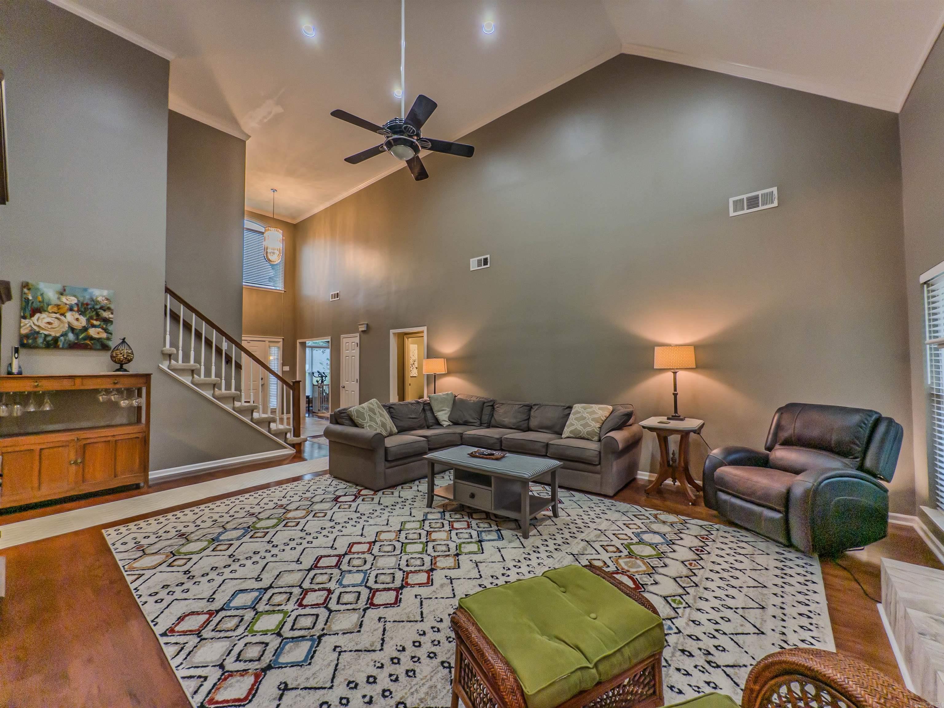 ST CHARLES ADDN - Residential