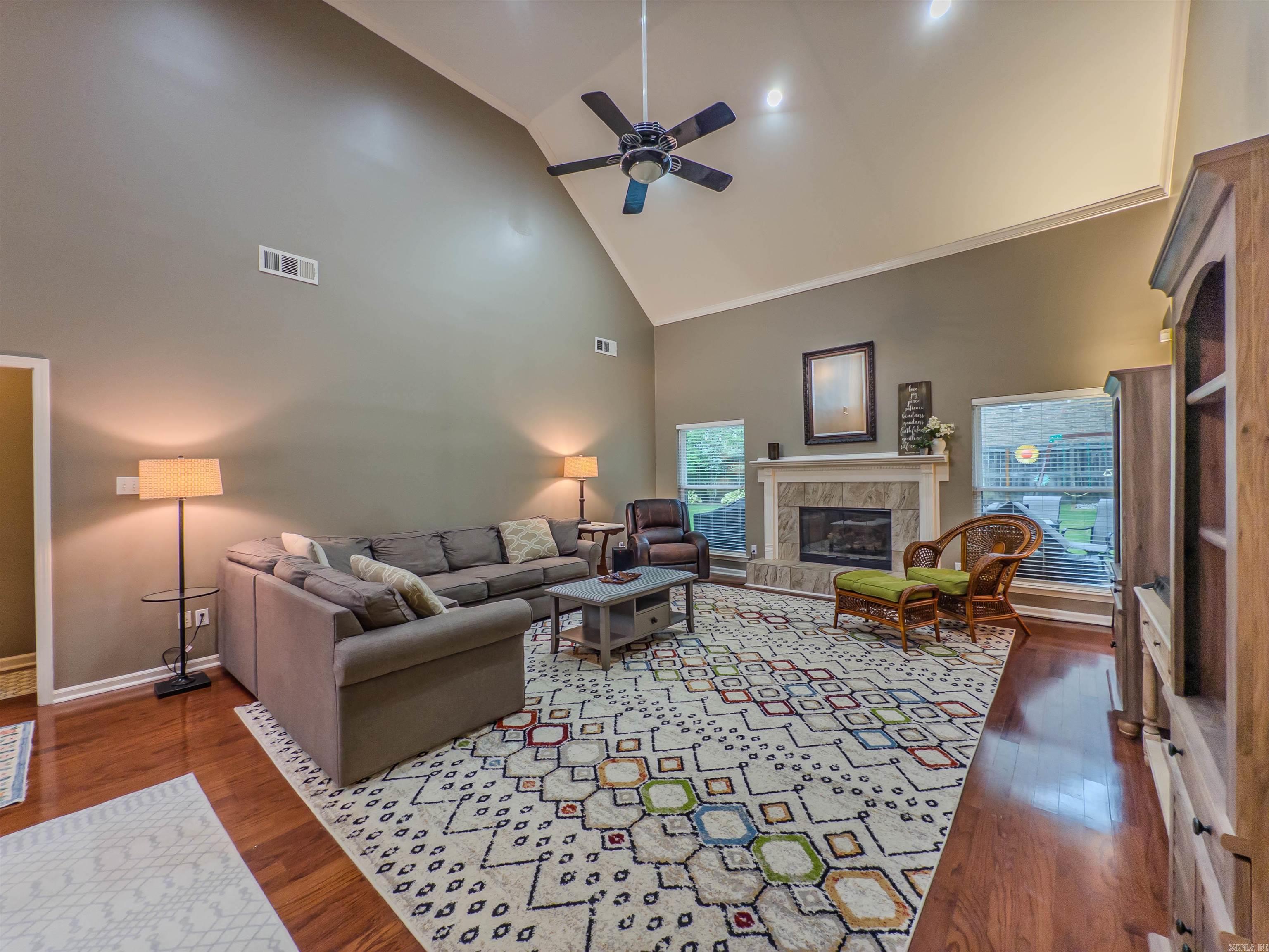 ST CHARLES ADDN - Residential