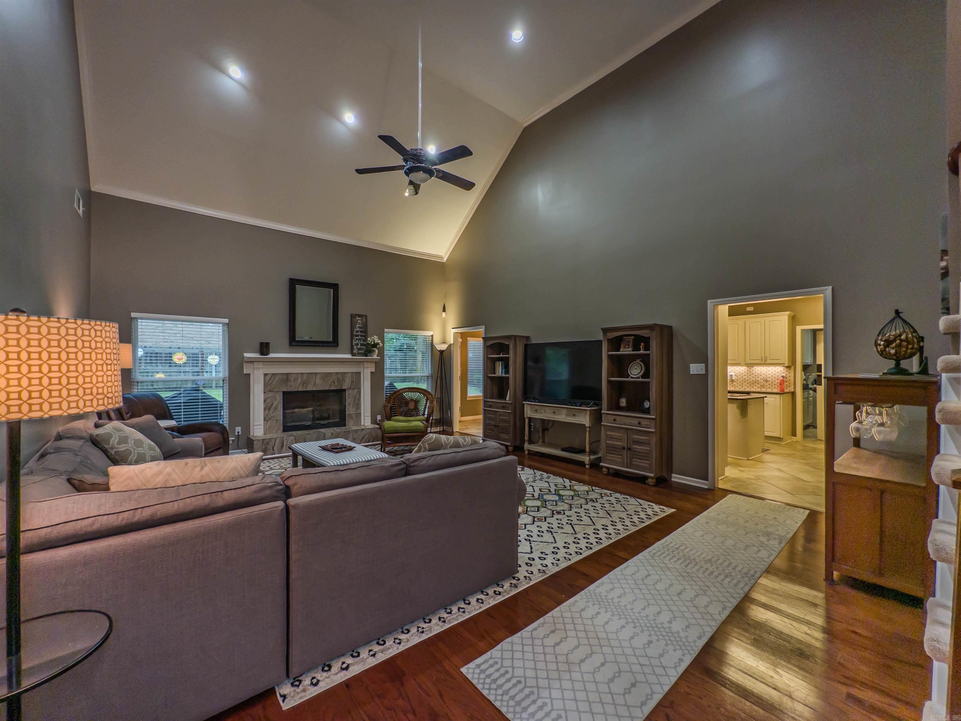 ST CHARLES ADDN - Residential