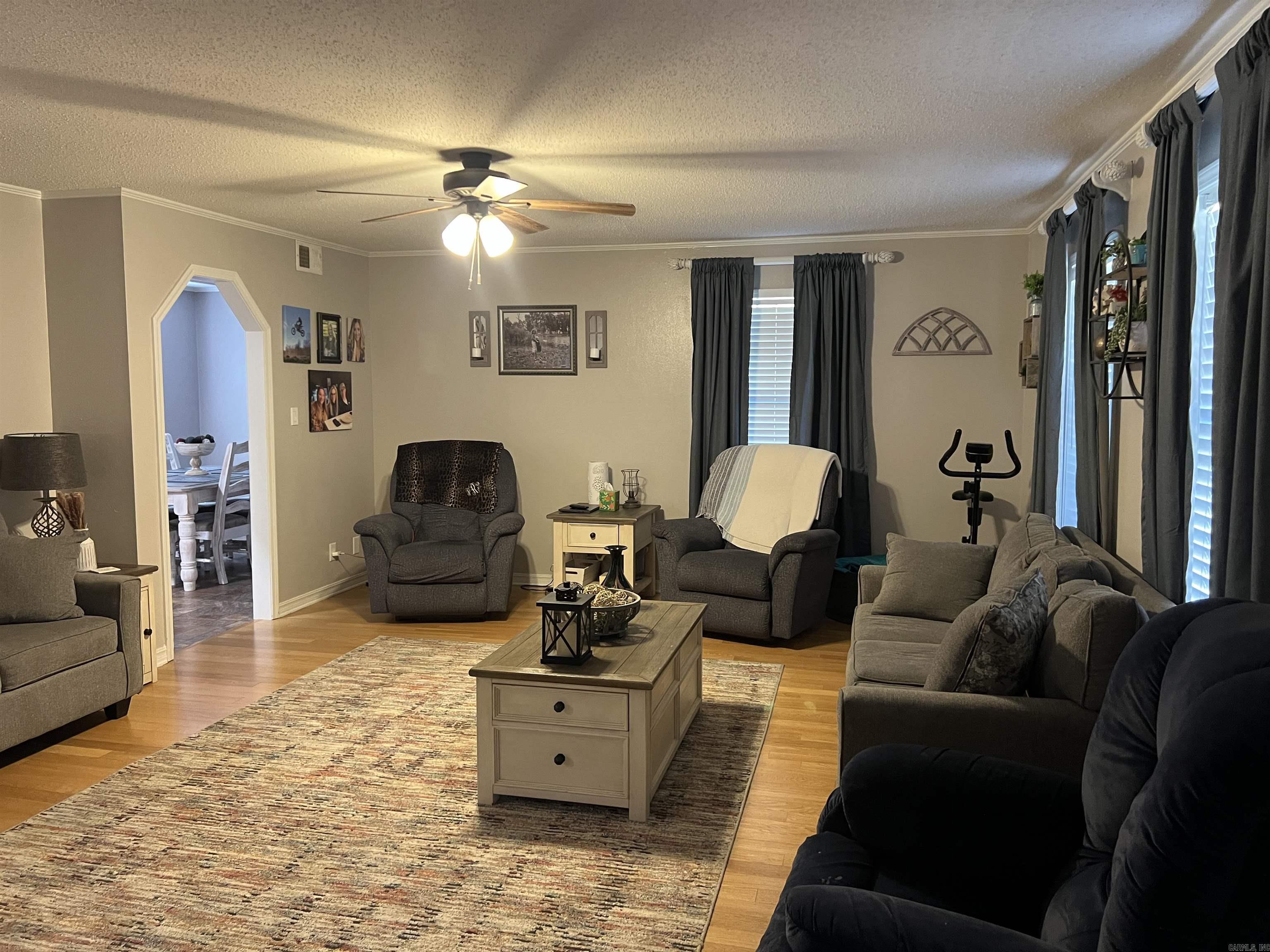 BOASTWOOD - Residential