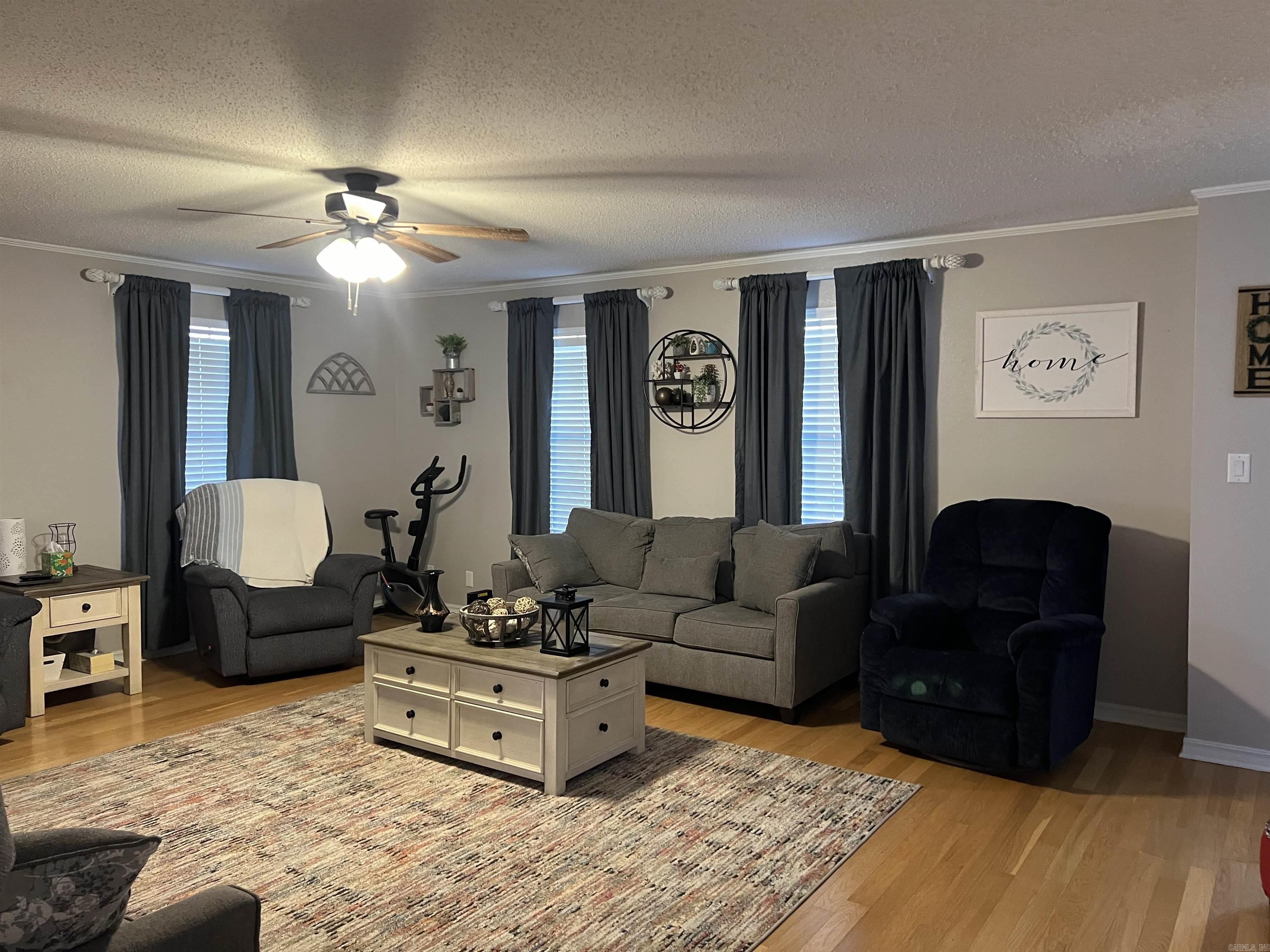 BOASTWOOD - Residential