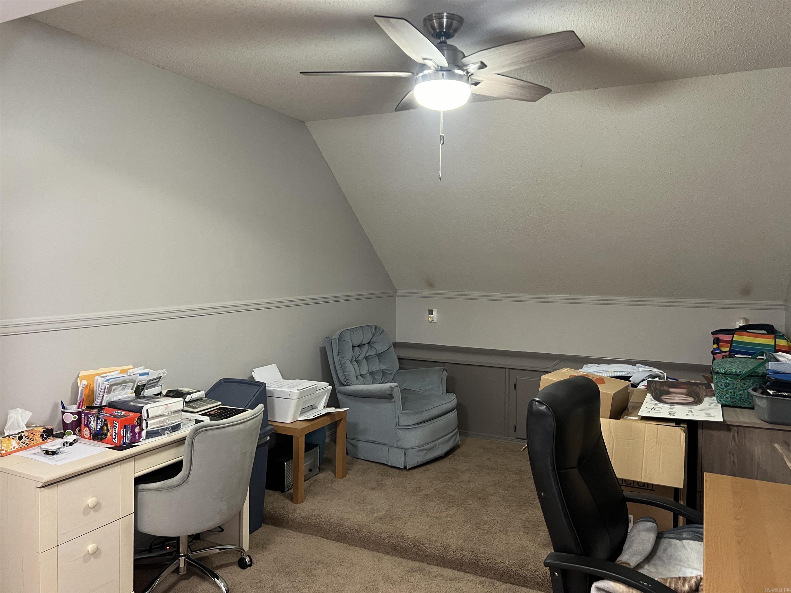 BOASTWOOD - Residential