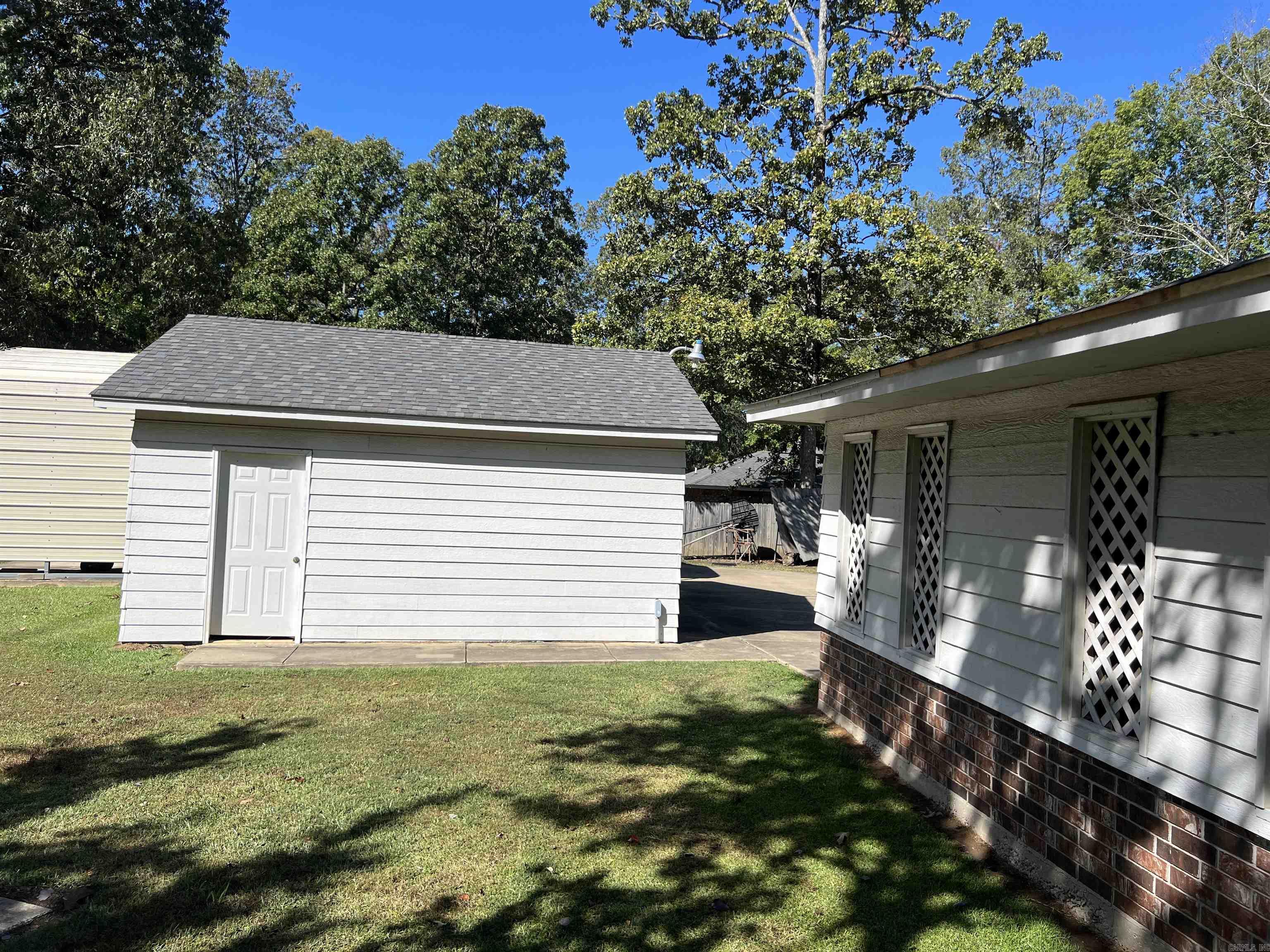 BOASTWOOD - Residential